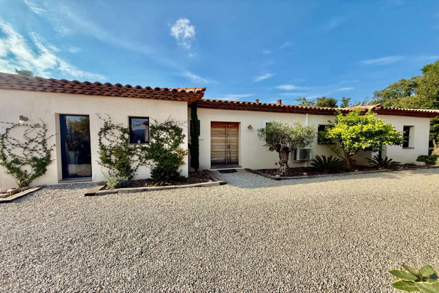 for sale villa Plan-de-la-Tour Var 7