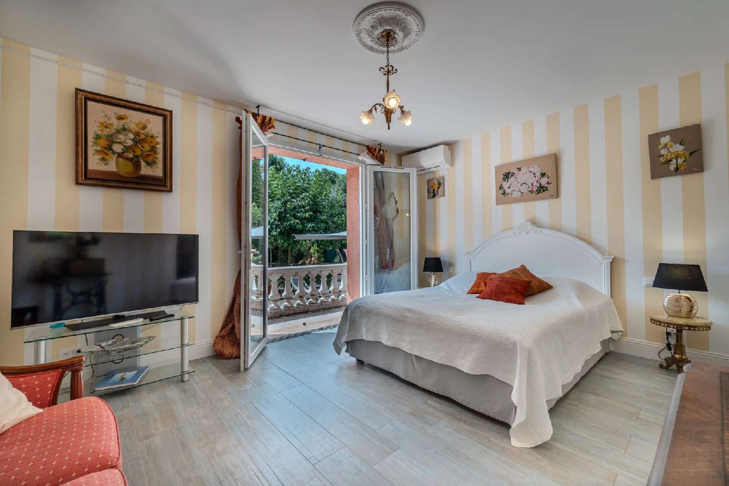  te koop villa Roquefort-les-pins Alpes-Maritimes 6