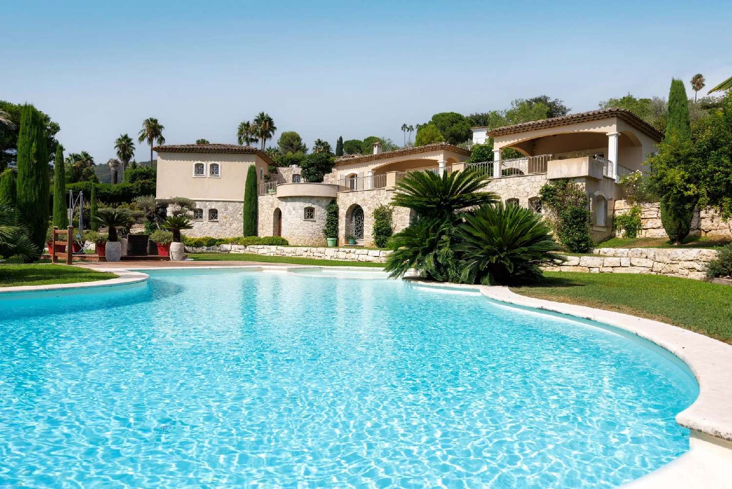  à vendre villa Saint-Paul Alpes-Maritimes 3