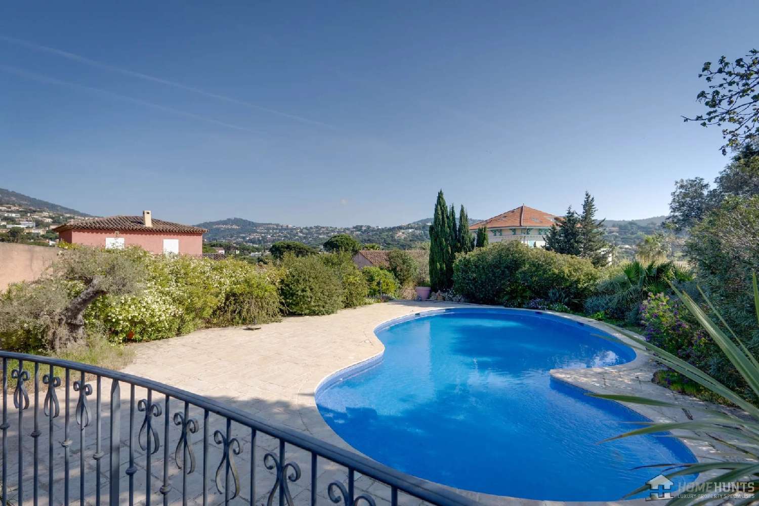 for sale villa Sainte-Maxime Var 2