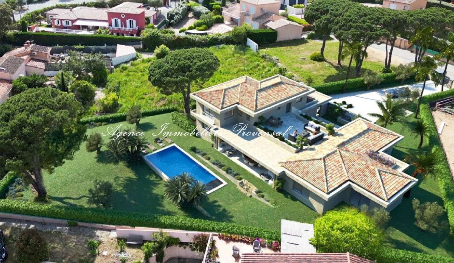 à vendre villa Sainte-Maxime Var 1