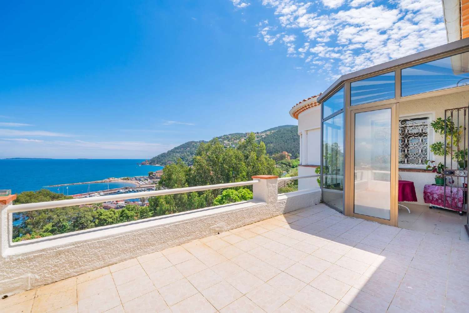 à vendre villa Théoule-sur-Mer Alpes-Maritimes 3
