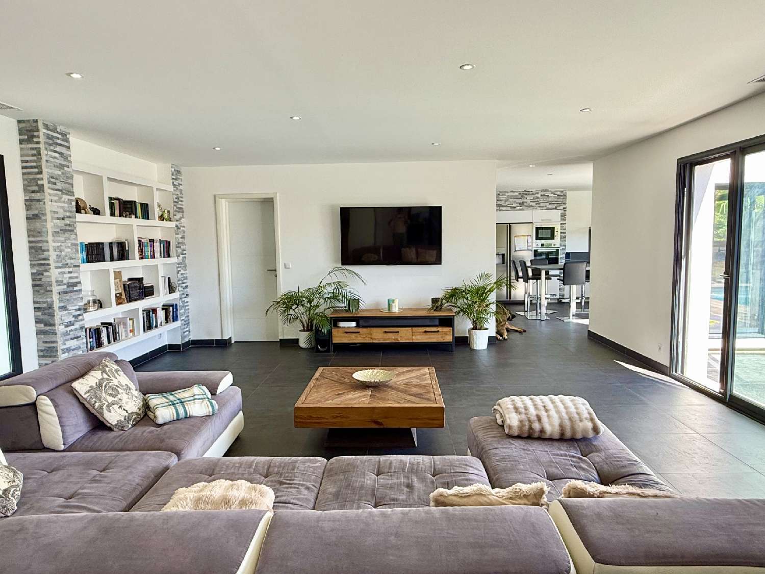  te koop villa Vailhauquès Hérault 1