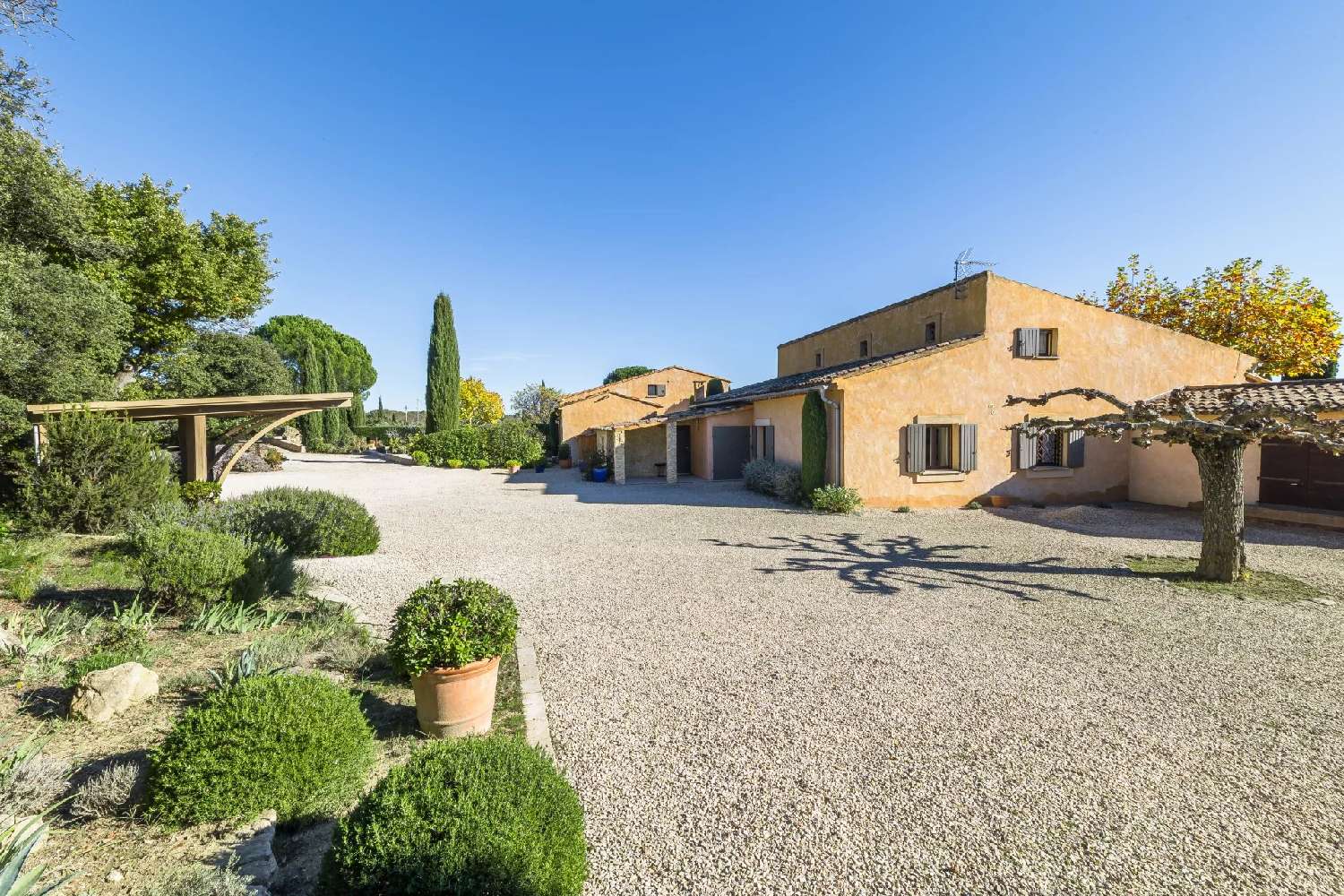  for sale villa Vaugines Vaucluse 8