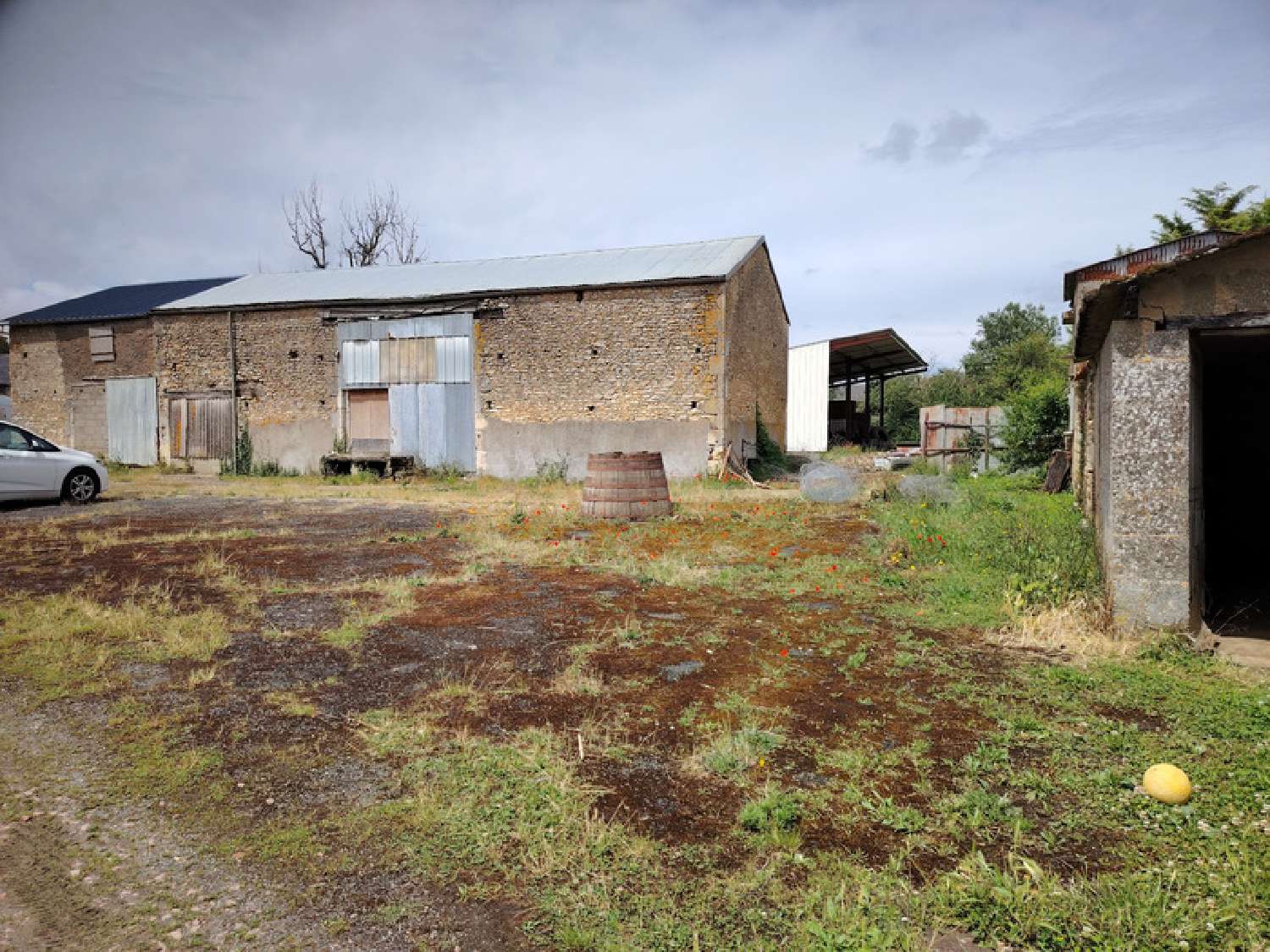 à vendre maison de village Borcq-sur-Airvault Deux-Sèvres 5