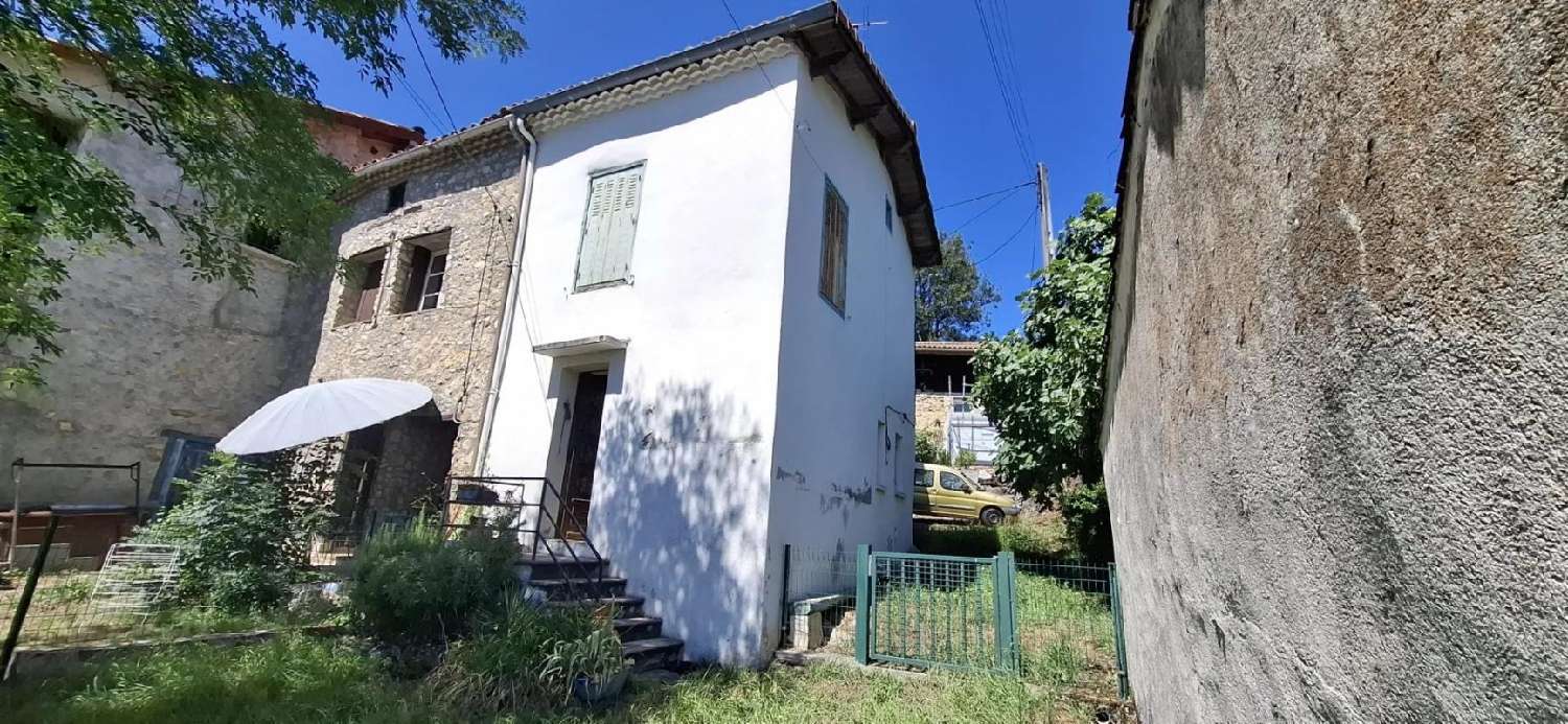  te koop dorpshuis Cadarcet Ariège 2