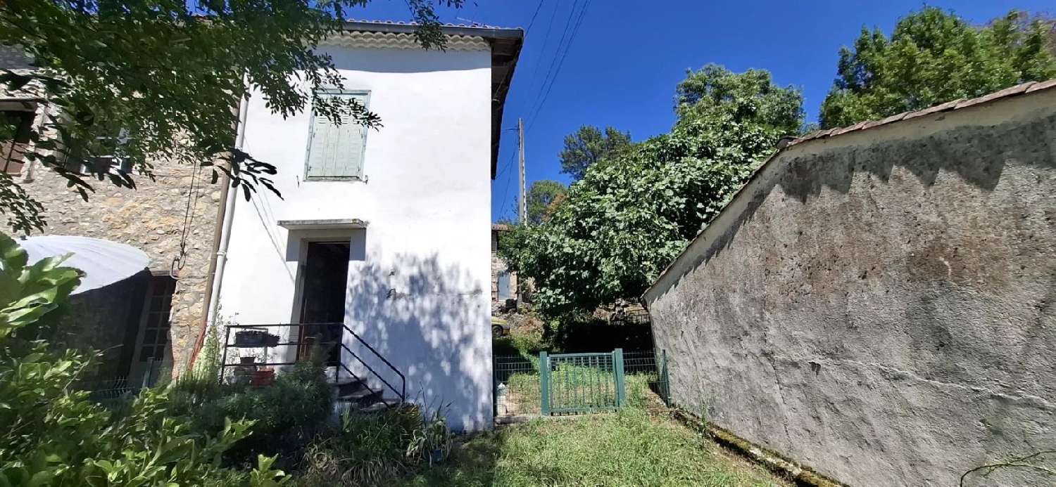  te koop dorpshuis Cadarcet Ariège 3