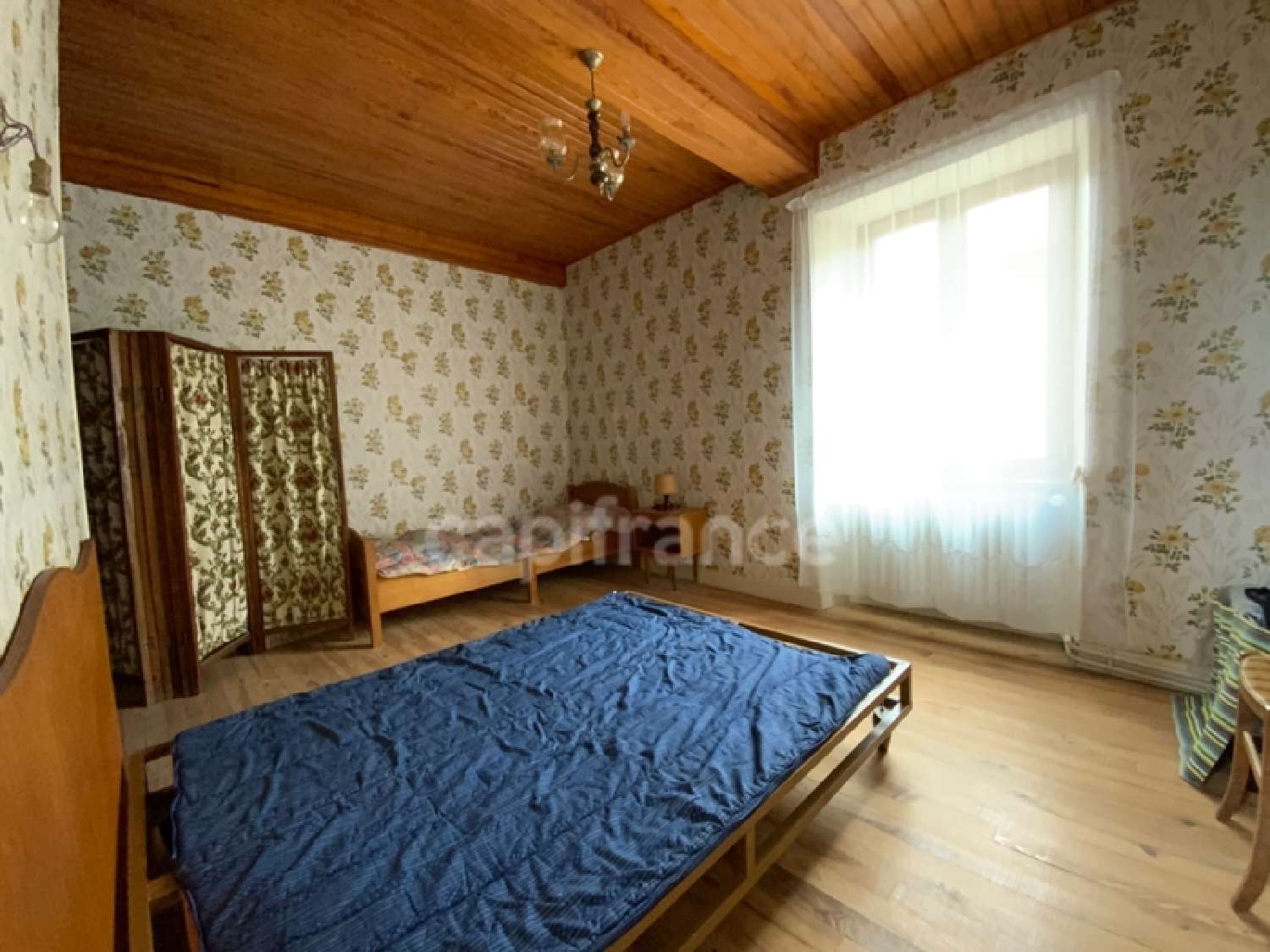  à vendre maison de village Cervières Loire 4