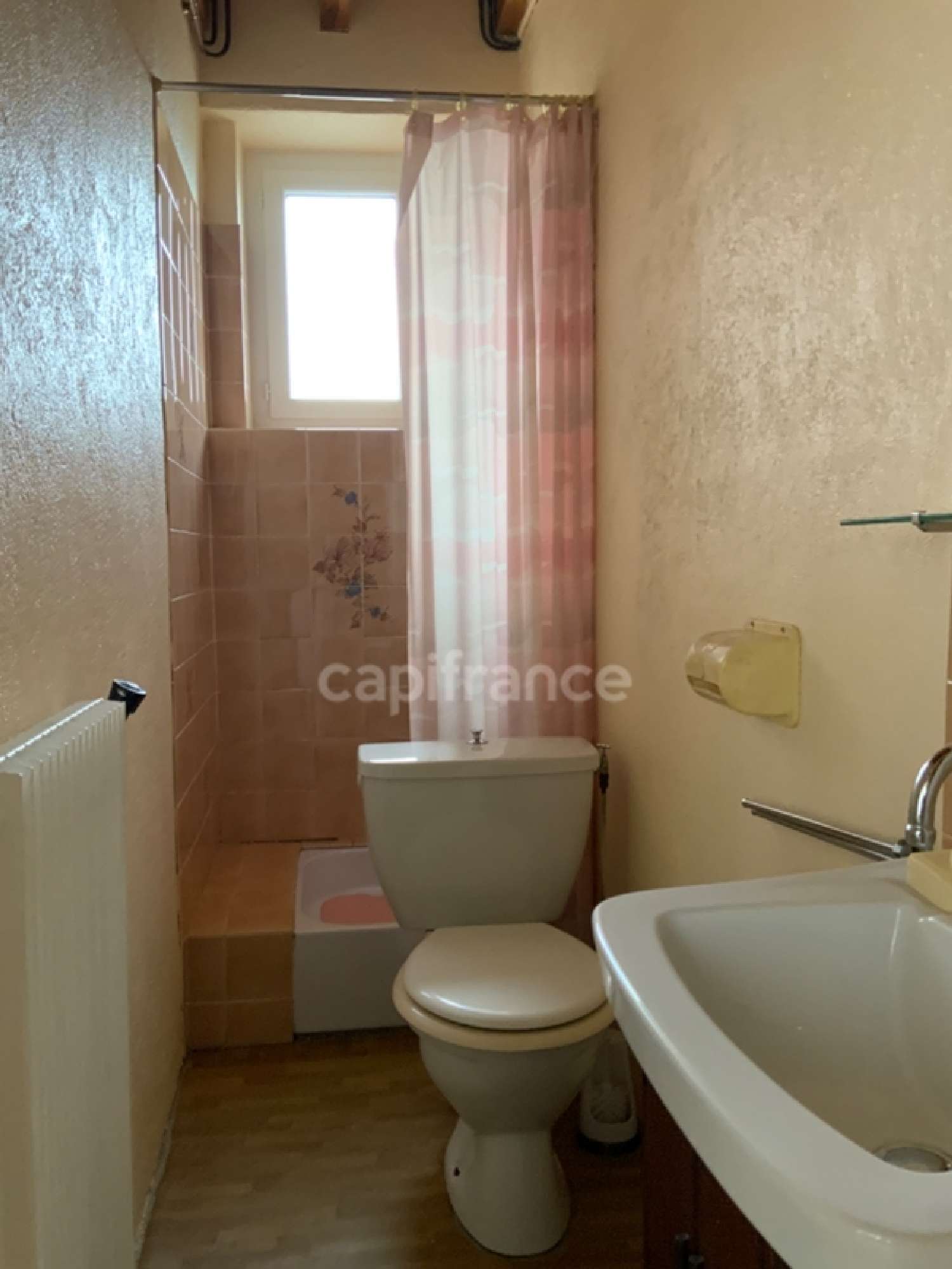  à vendre maison de village Cervières Loire 8