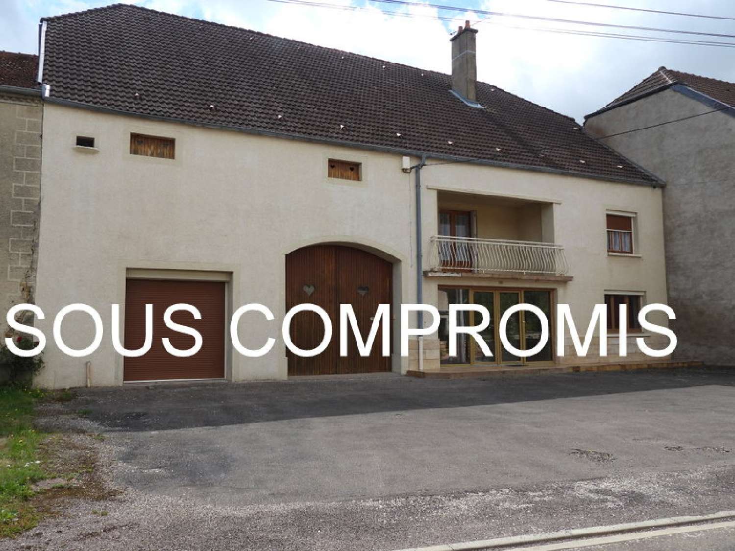  te koop dorpshuis Fayl-Billot Haute-Marne 1