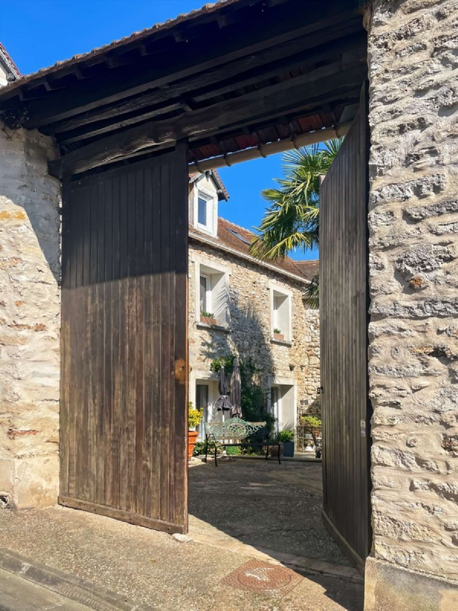  for sale village house Guerville Yvelines 1