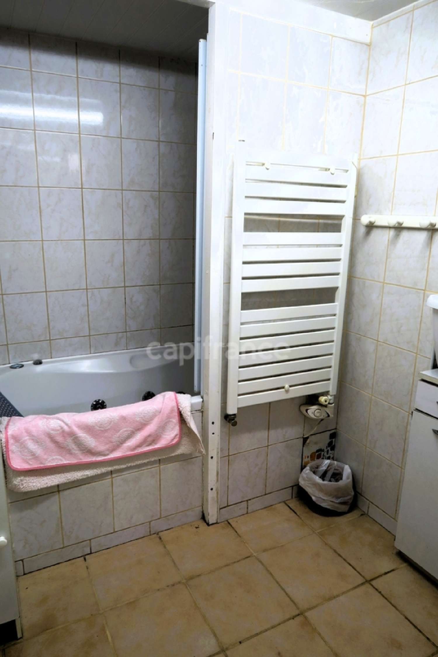 for sale village house La Chapelle-Vicomtesse Loir-et-Cher 7