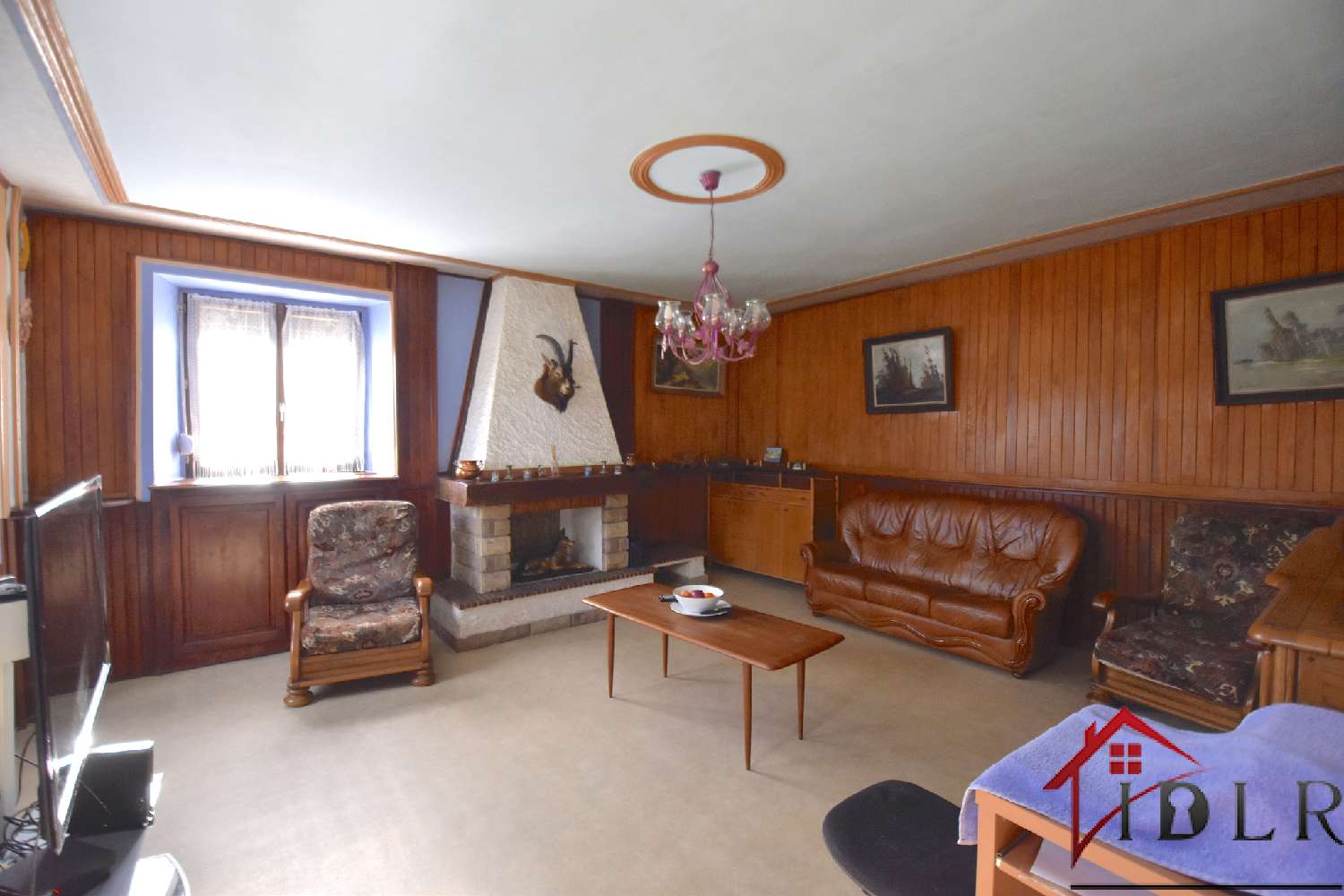 te koop dorpshuis Lougres Doubs 1