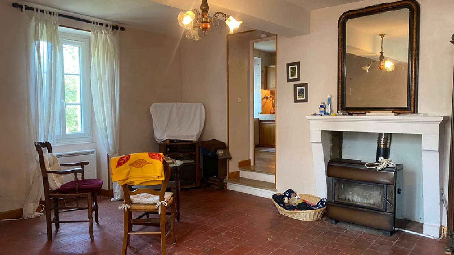 te koop dorpshuis Massangis Yonne 2