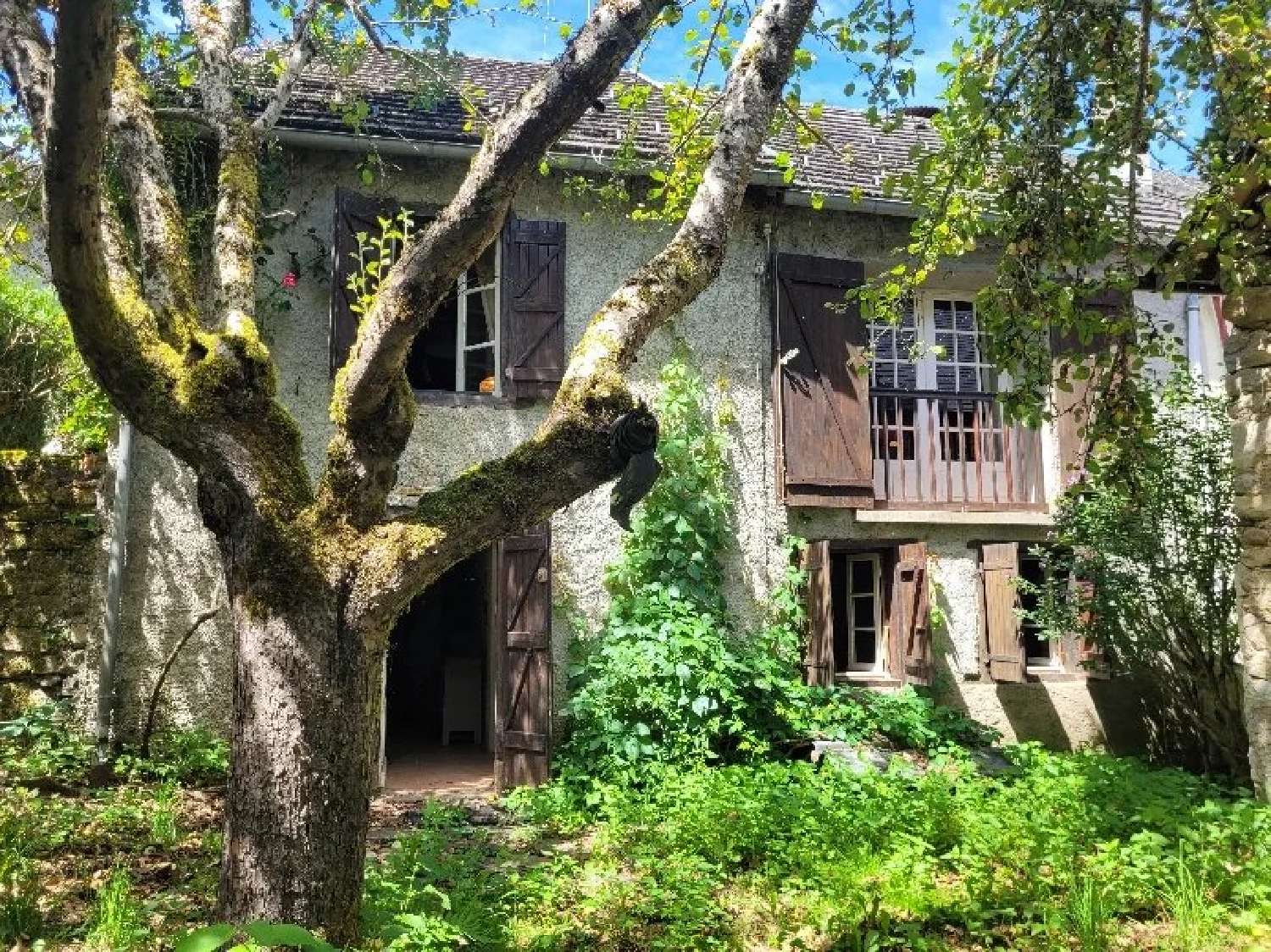  te koop dorpshuis Massat Ariège 1