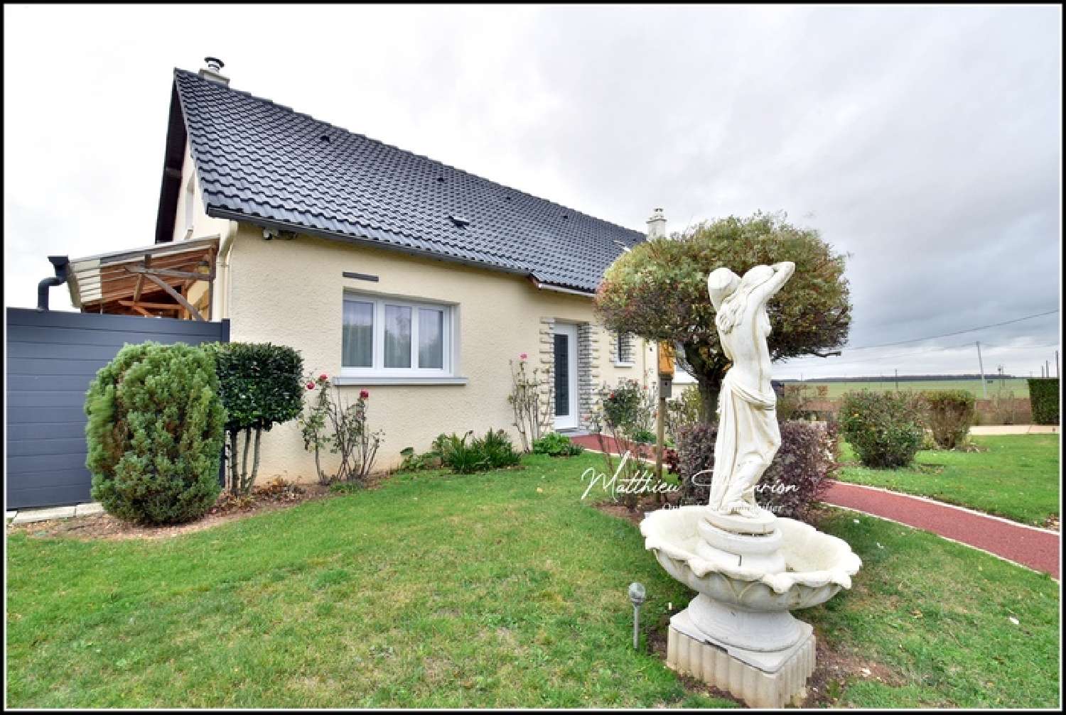  à vendre maison de village Nonancourt Eure 1