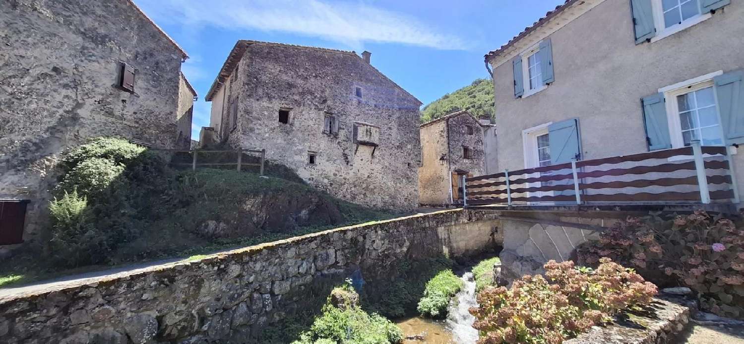  te koop dorpshuis Prayols Ariège 3
