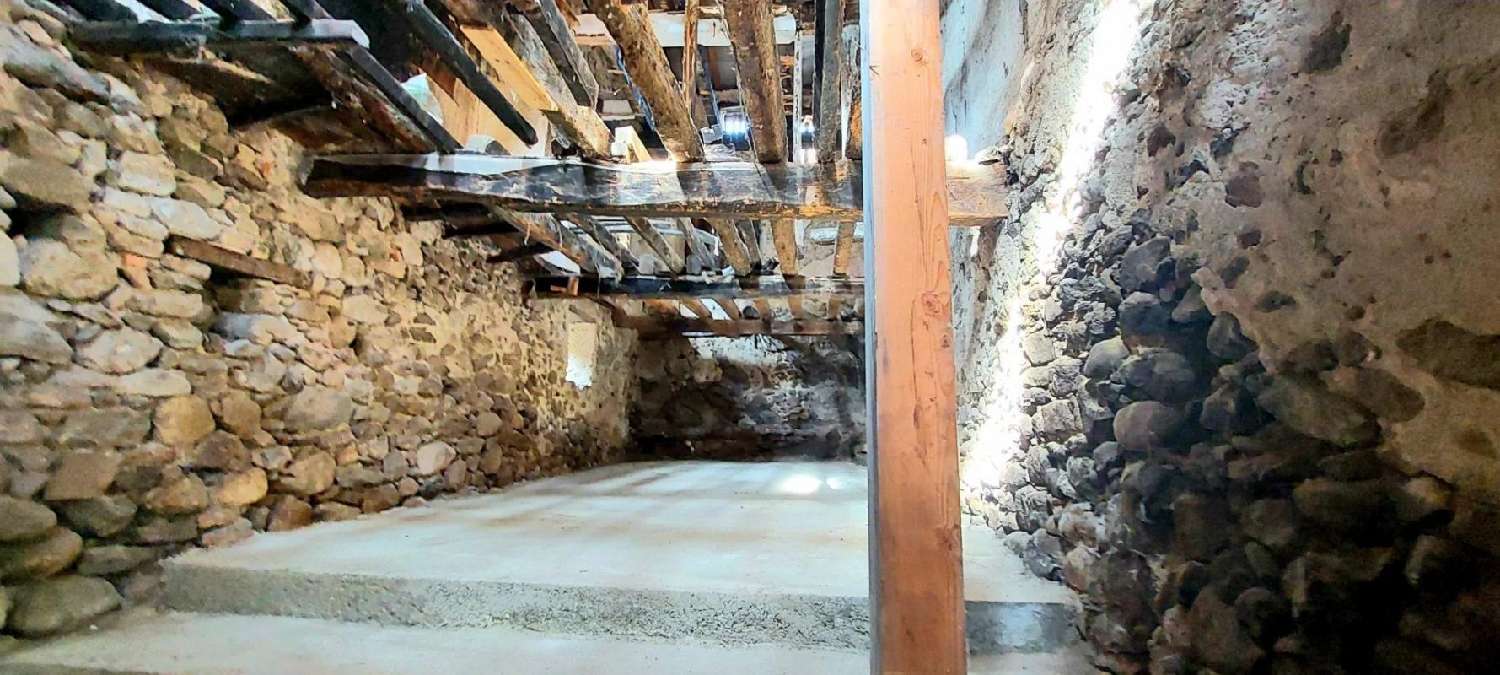  te koop dorpshuis Prayols Ariège 6