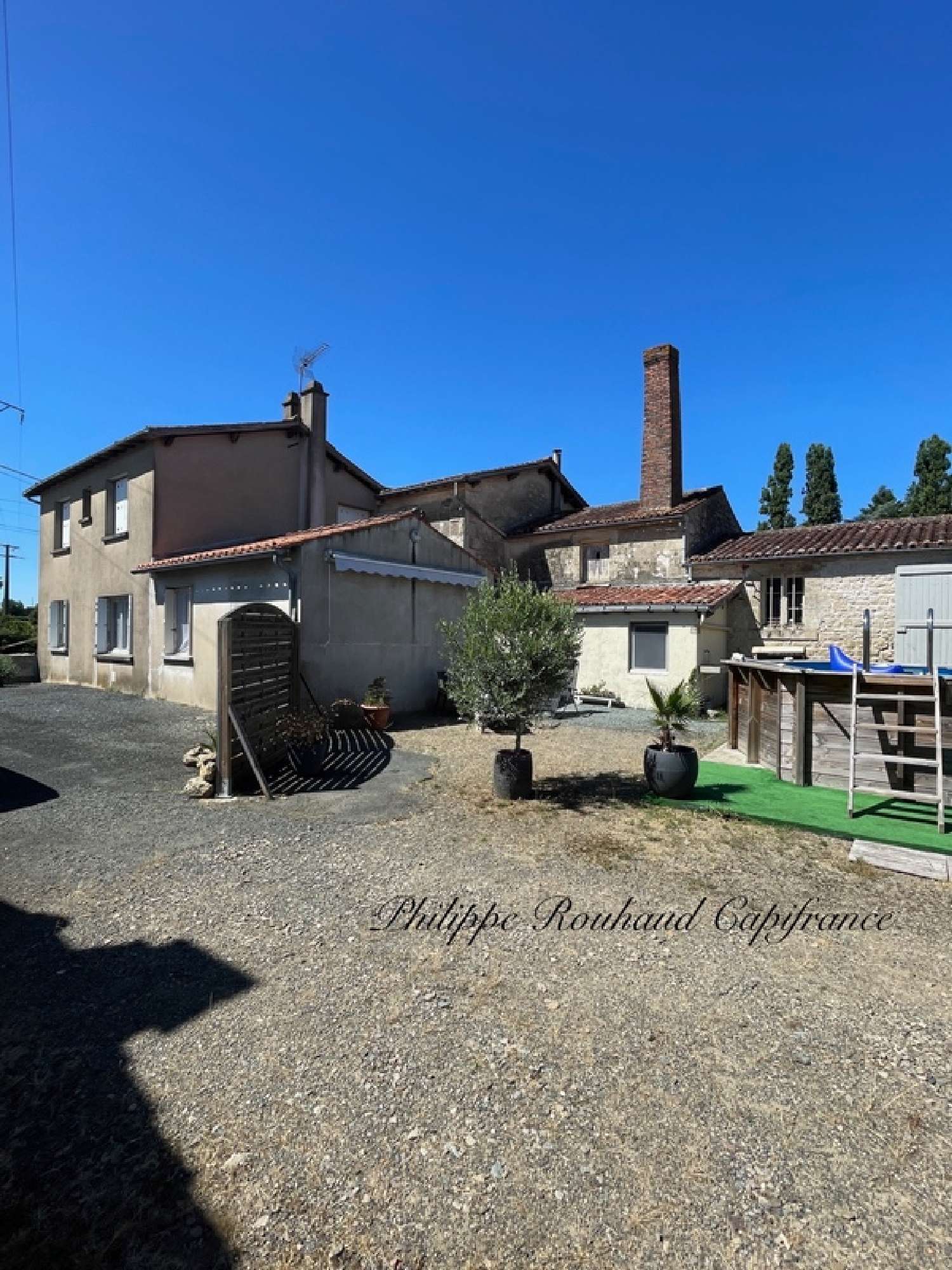  te koop dorpshuis Puy-de-Serre Vendée 1