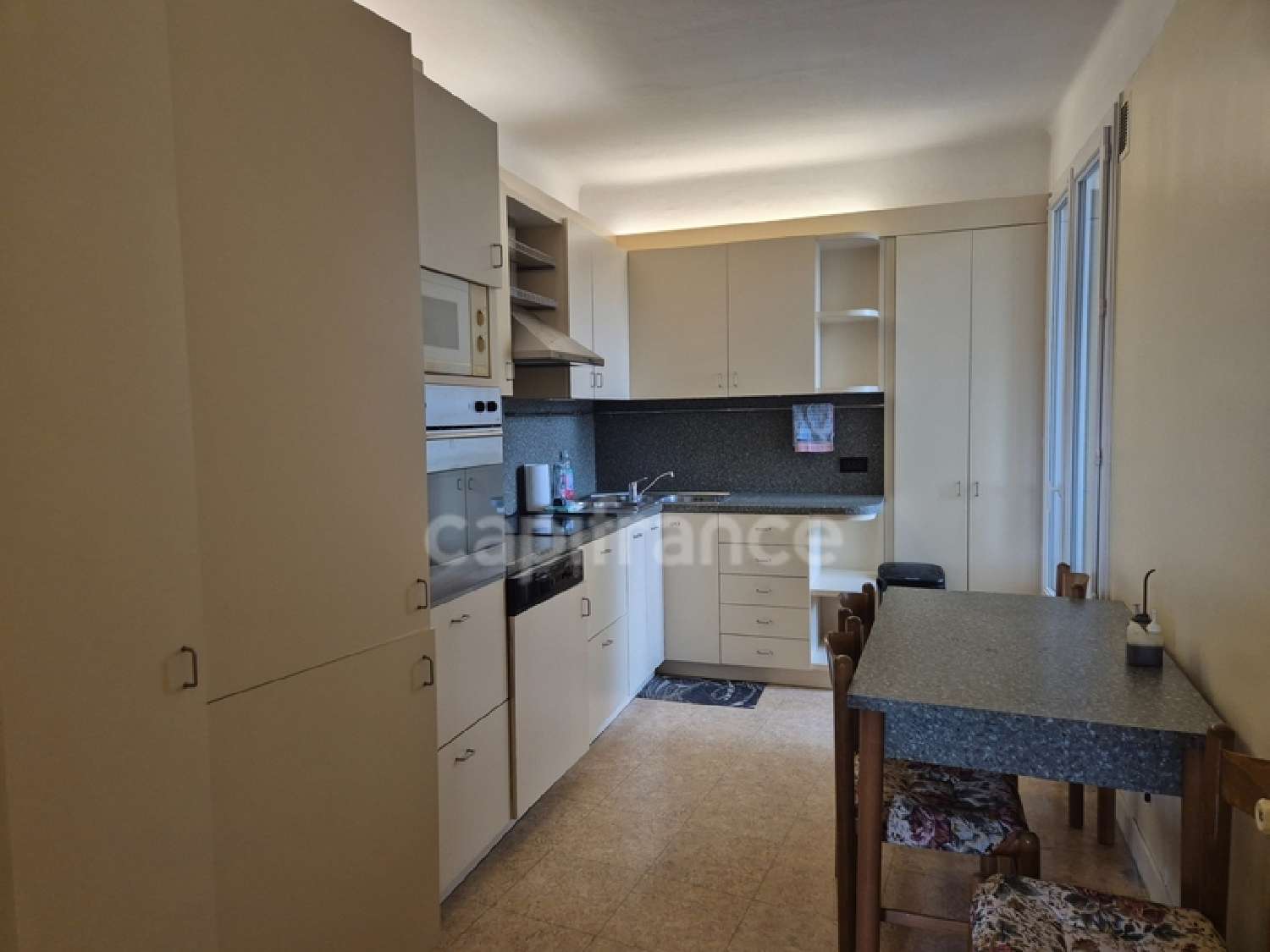  te koop appartement Alès Gard 7