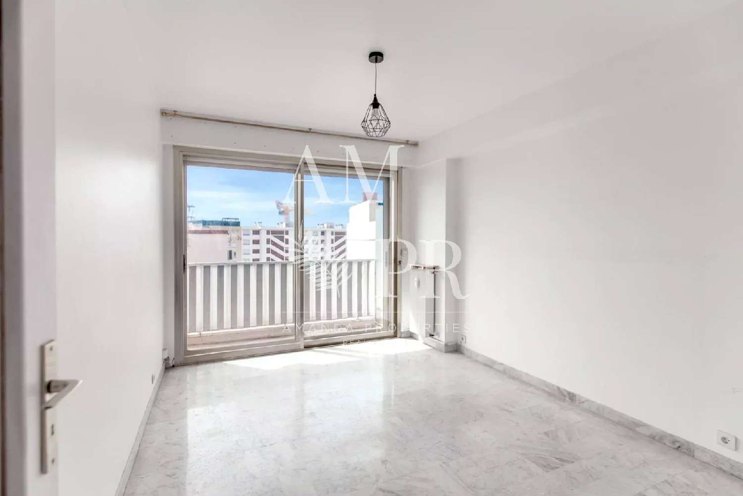 à vendre appartement Antibes Alpes-Maritimes 8