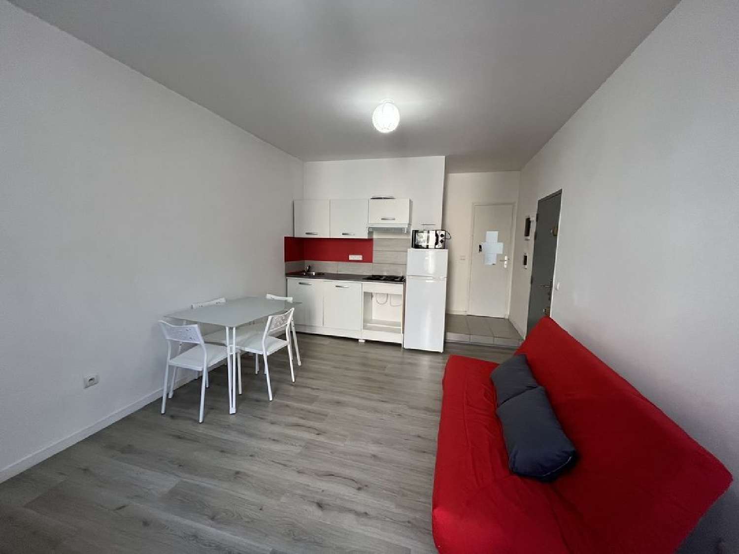 à vendre appartement Aubagne Bouches-du-Rhône 1