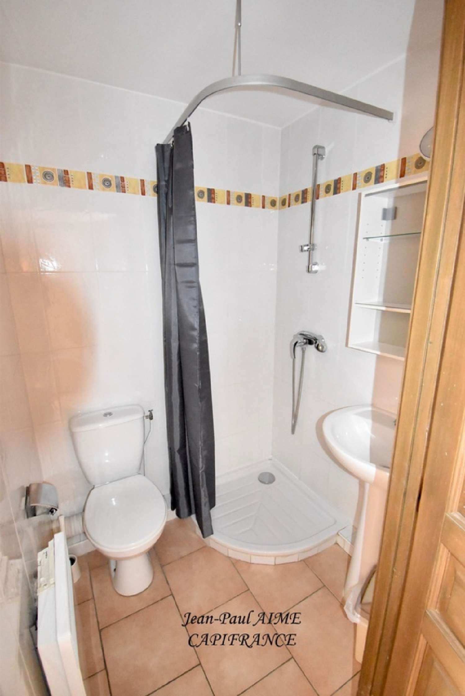 te koop appartement Barjac Gard 8