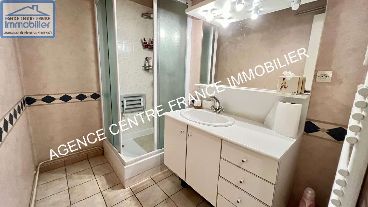  te koop appartement Bourges Cher 7