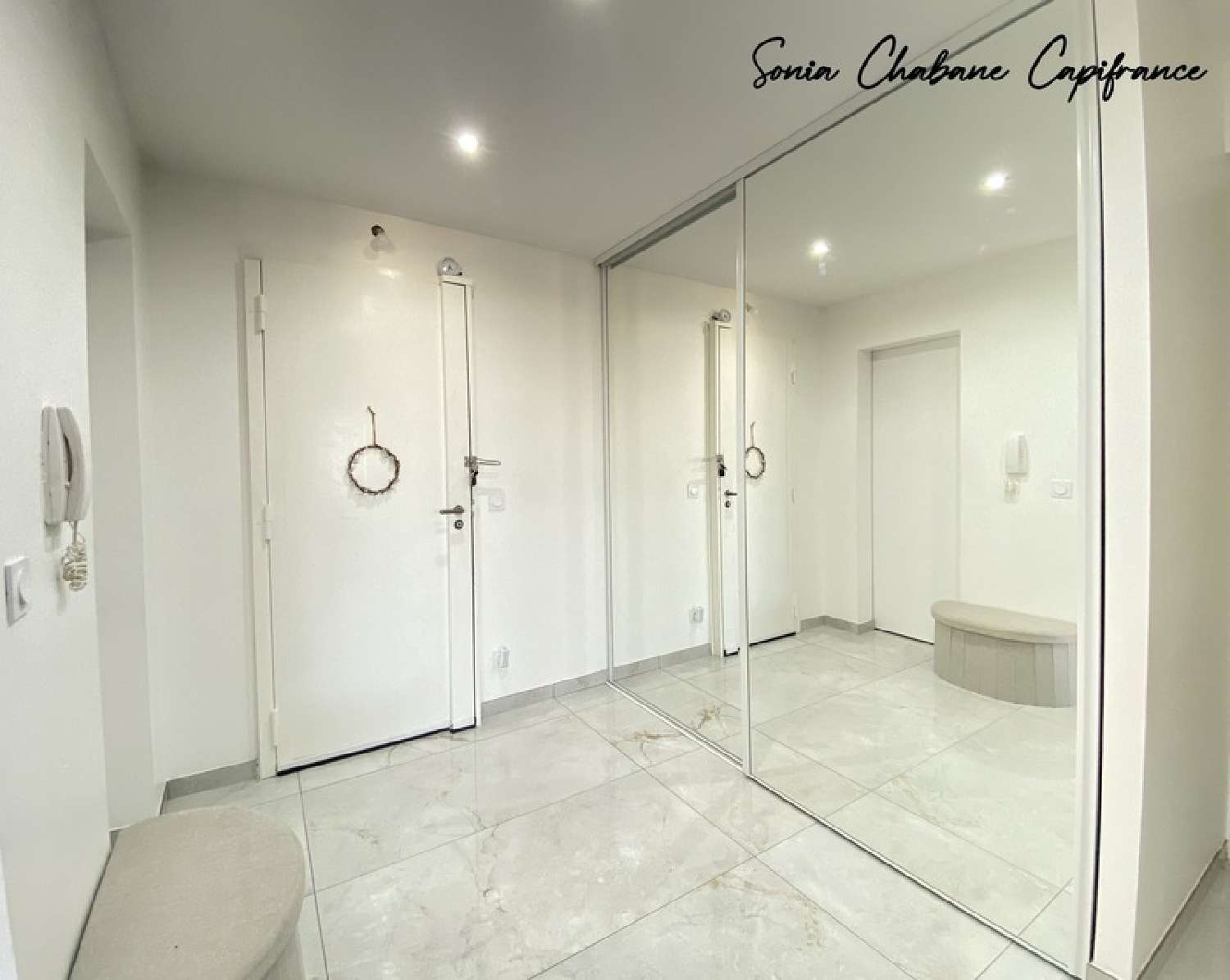 à vendre appartement Bron Rhône 4