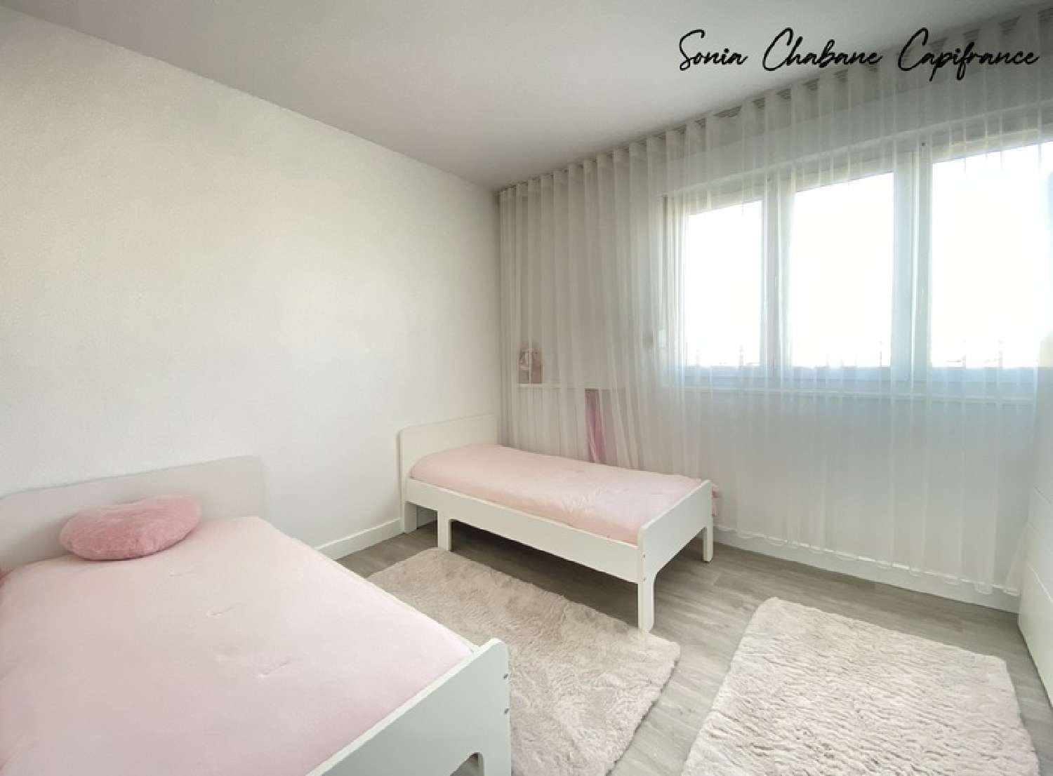 à vendre appartement Bron Rhône 7