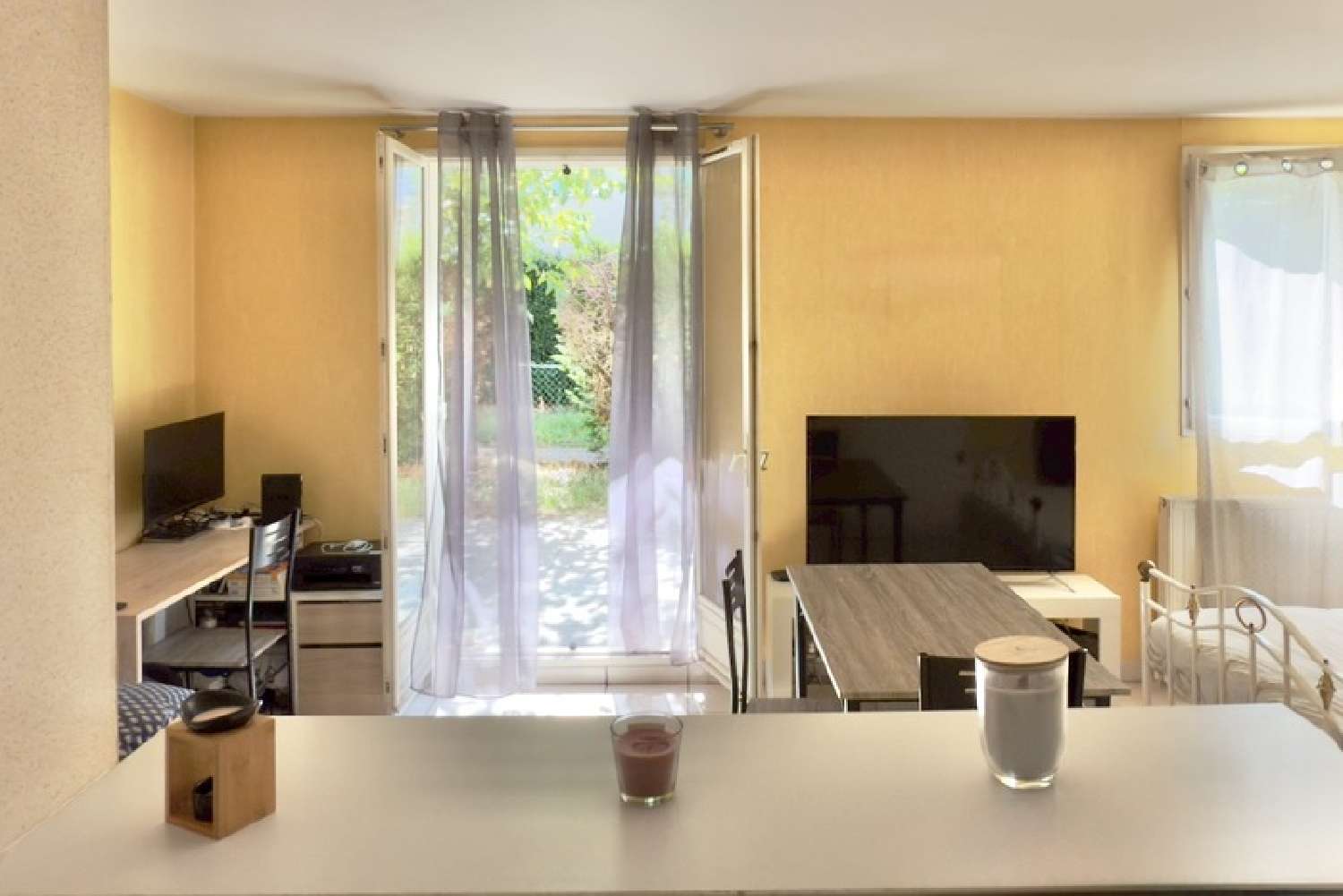  te koop appartement Bron Rhône 2