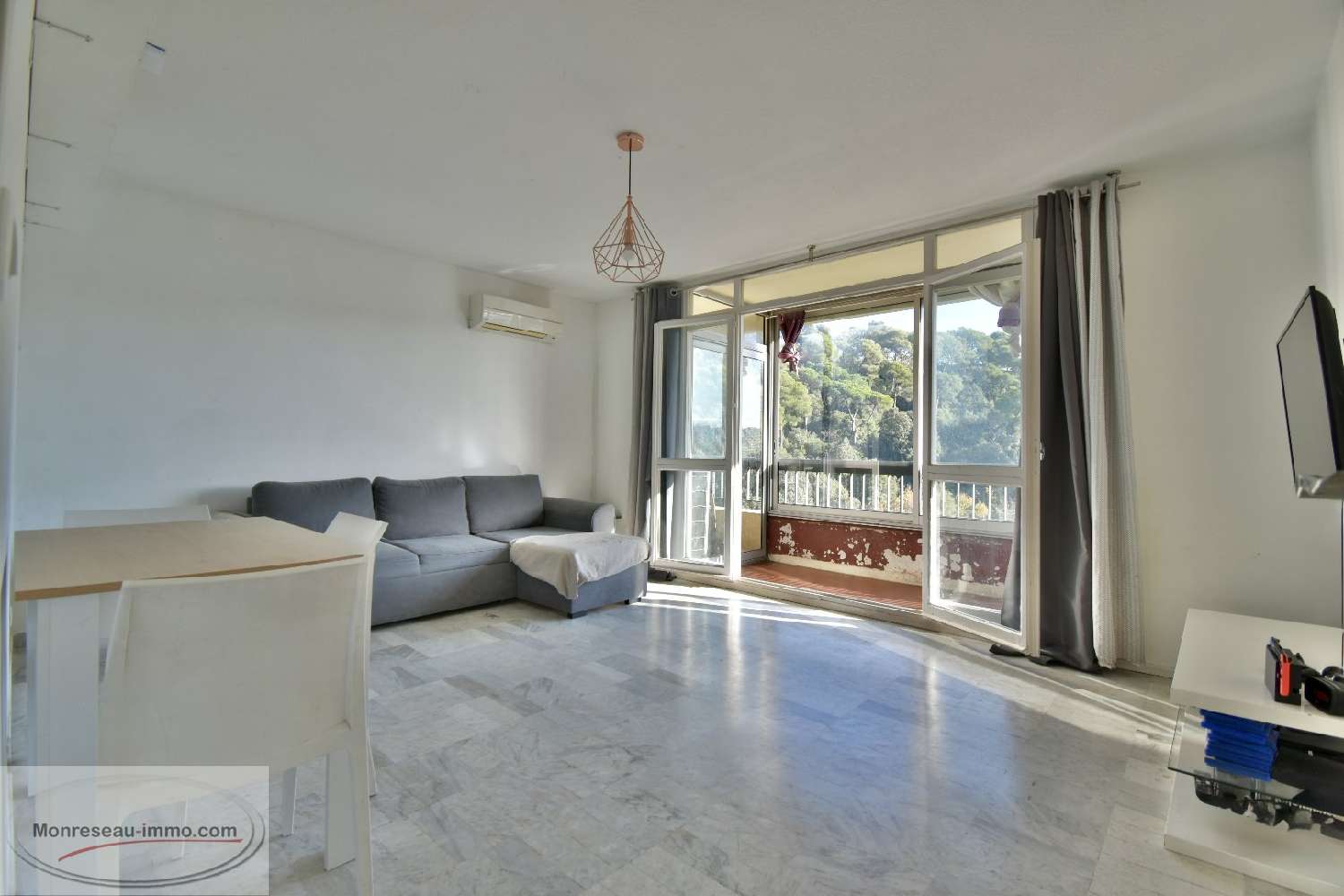 à vendre appartement Cannes La Bocca Alpes-Maritimes 3