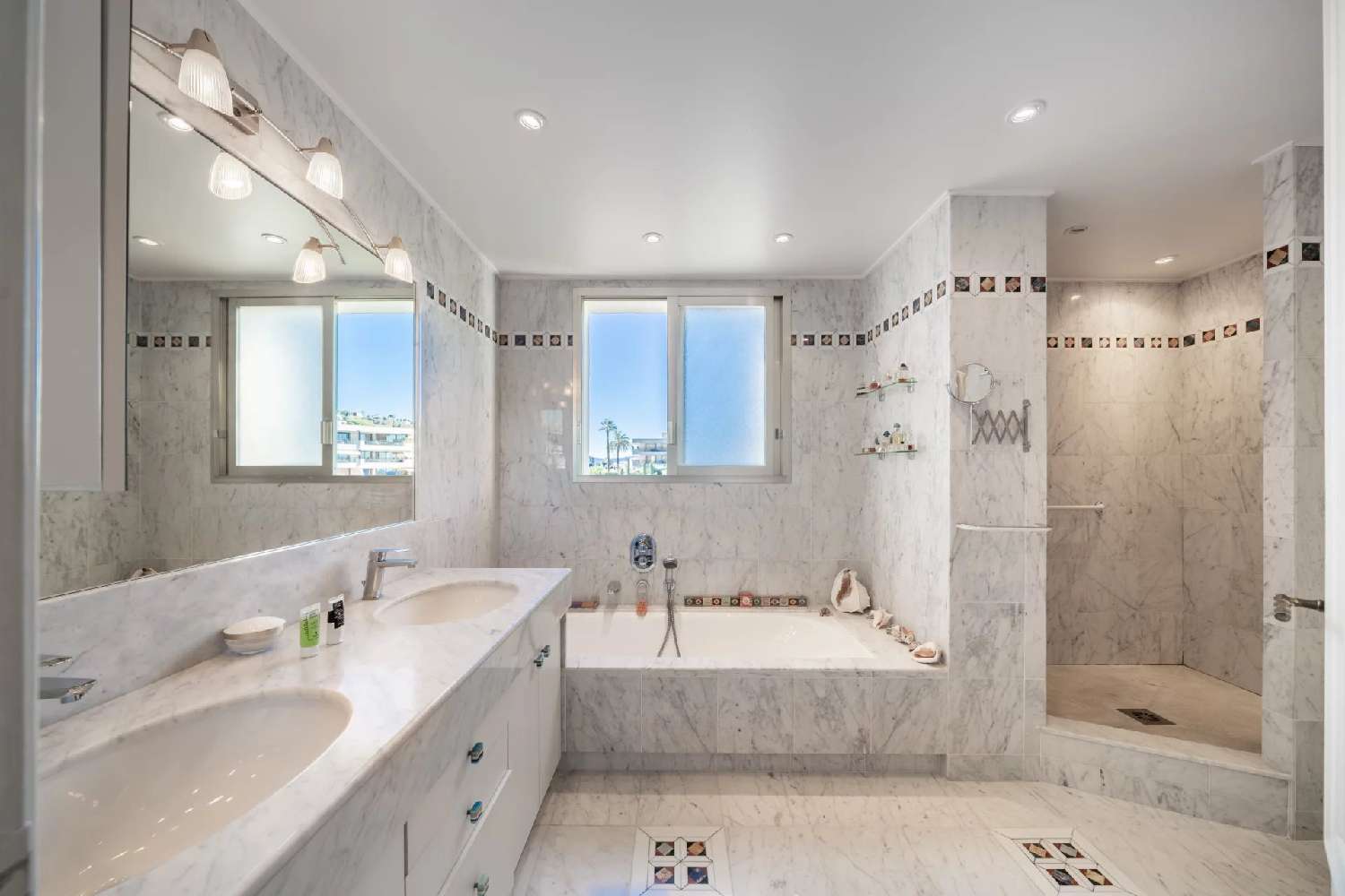  à vendre appartement Cannes Alpes-Maritimes 5