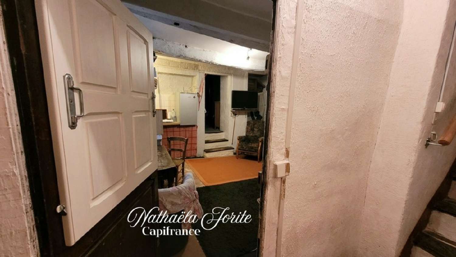 à vendre appartement Fontienne Alpes-de-Haute-Provence 2