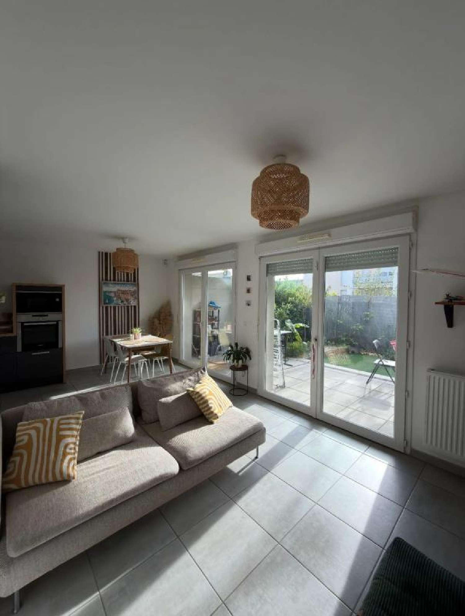 for sale apartment Gignac-la-Nerthe Bouches-du-Rhône 1