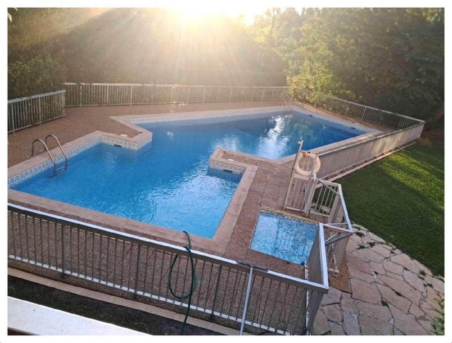 à vendre appartement Grasse Alpes-Maritimes 8