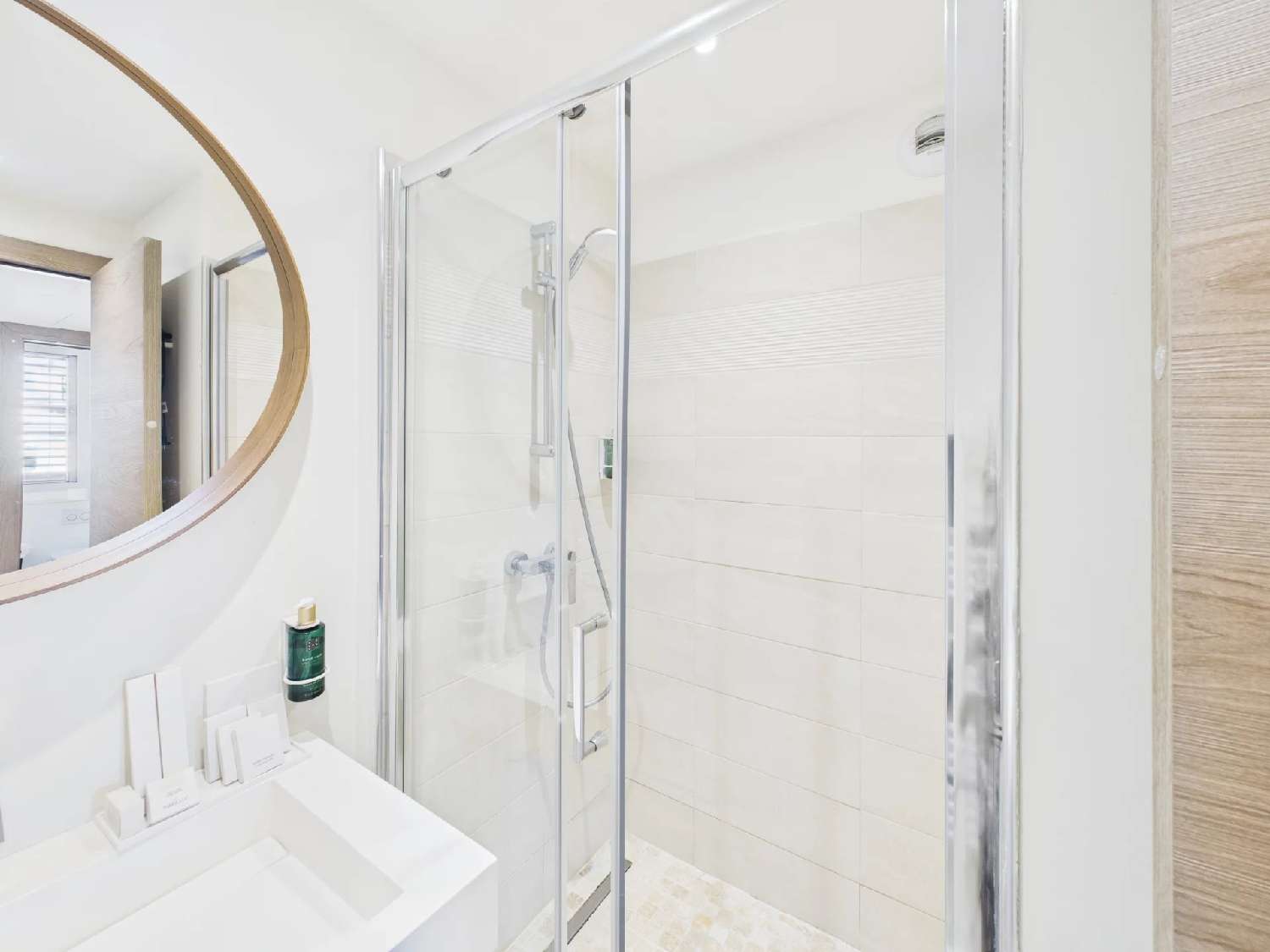  for sale apartment Juan-les-Pins Alpes-Maritimes 7