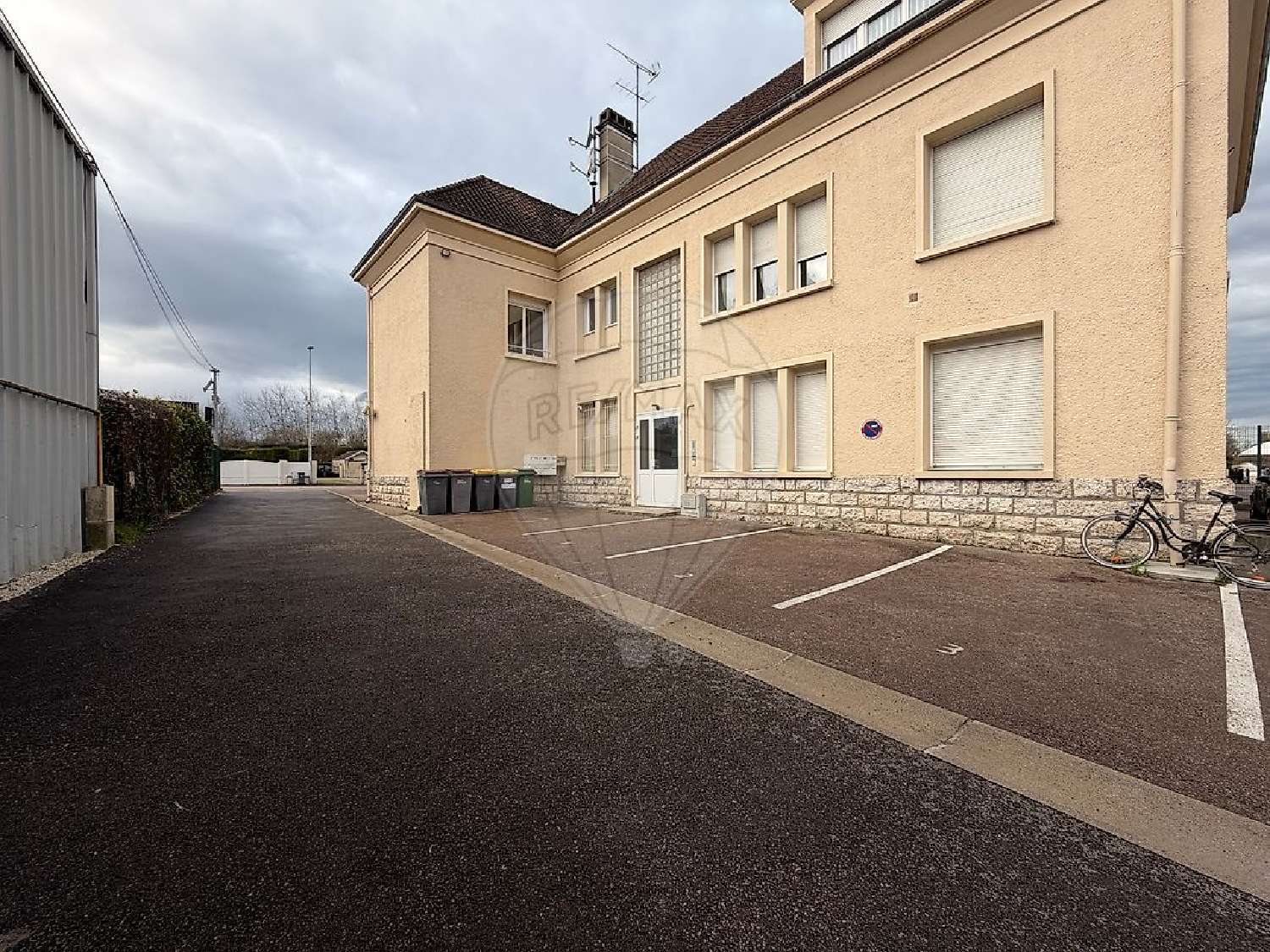 for sale apartment La Chapelle-Saint-Luc Aube 7