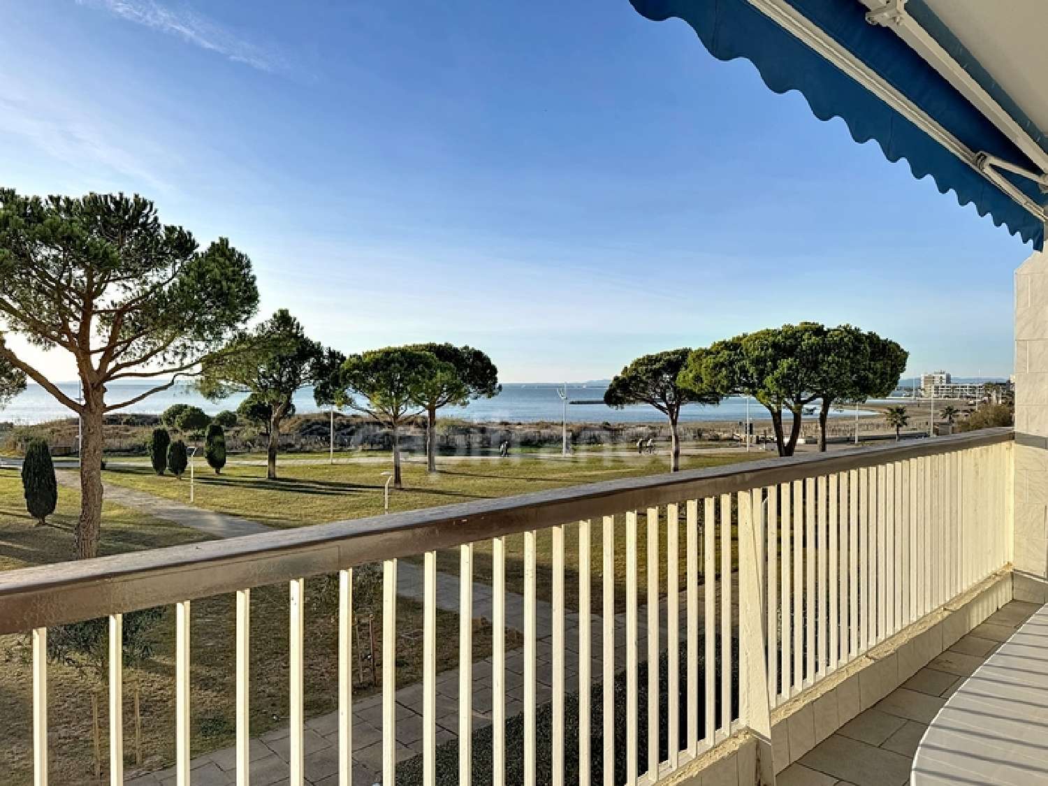 for sale apartment Le Grau-du-Roi Gard 3