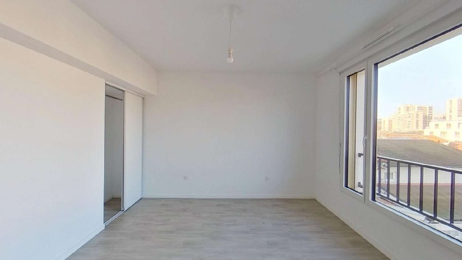  te koop appartement Montreuil Seine-Saint-Denis 6