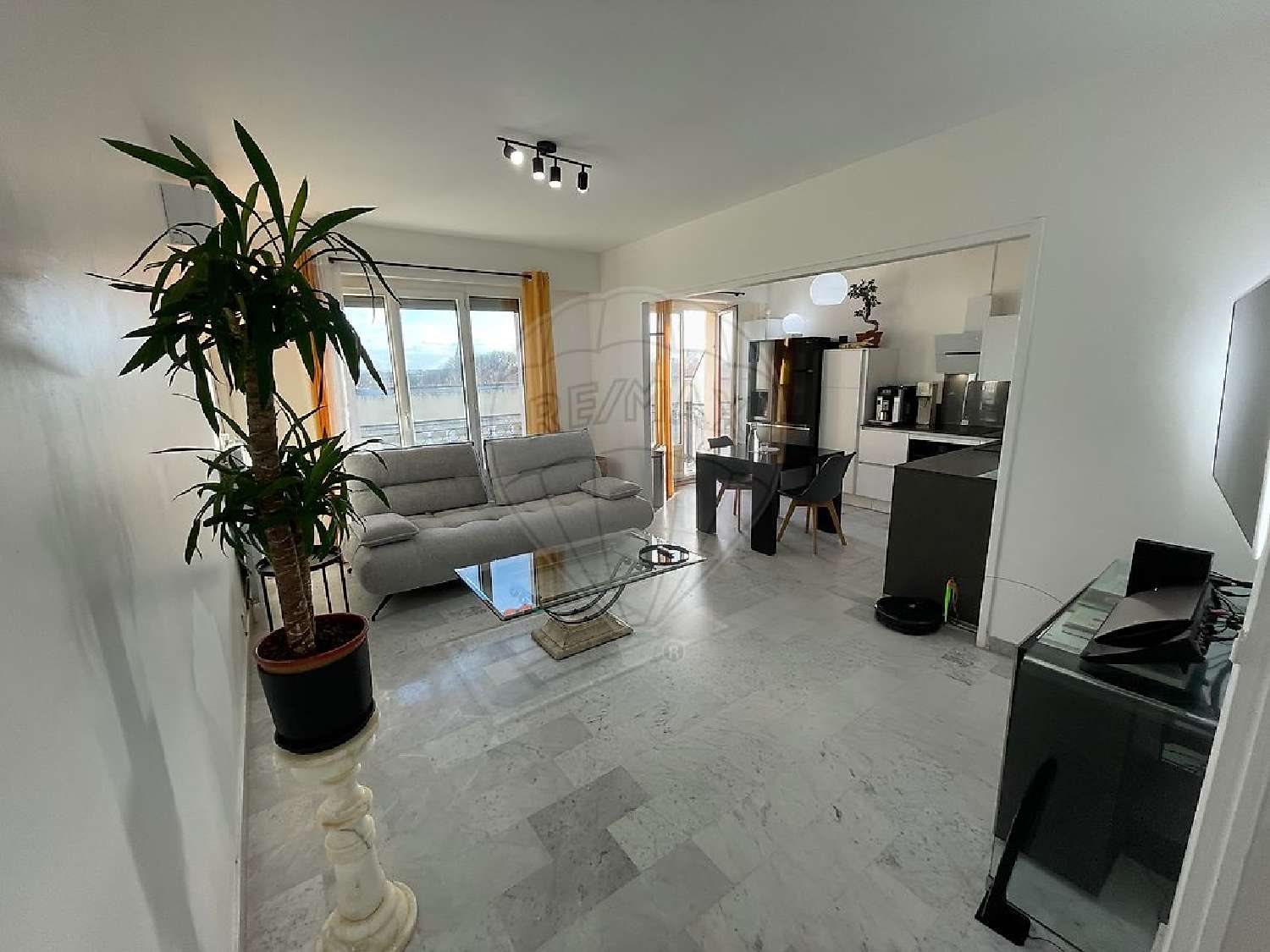  kaufen Wohnung/ Apartment Nîmes Gard 1