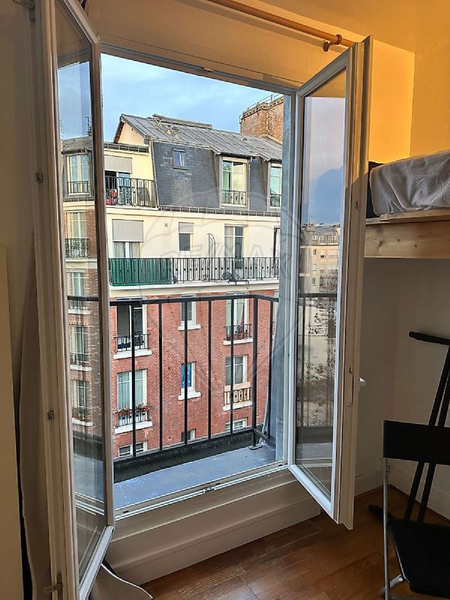à vendre appartement Paris 10e Arrondissement Paris (Seine) 7