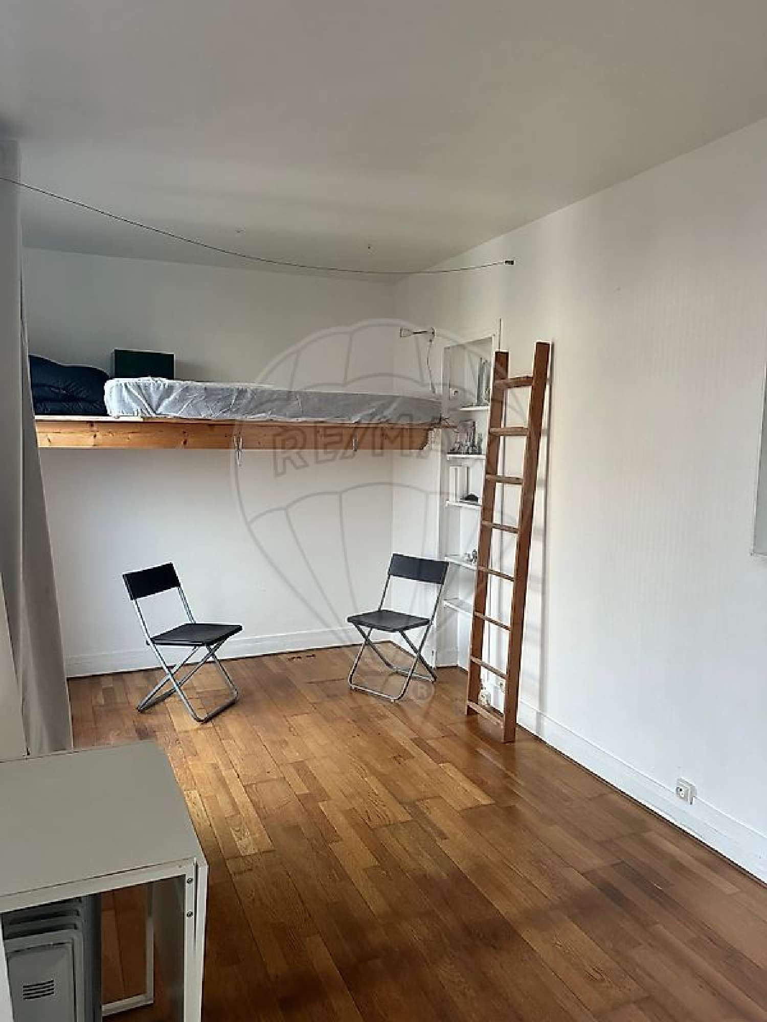 à vendre appartement Paris 10e Arrondissement Paris (Seine) 8