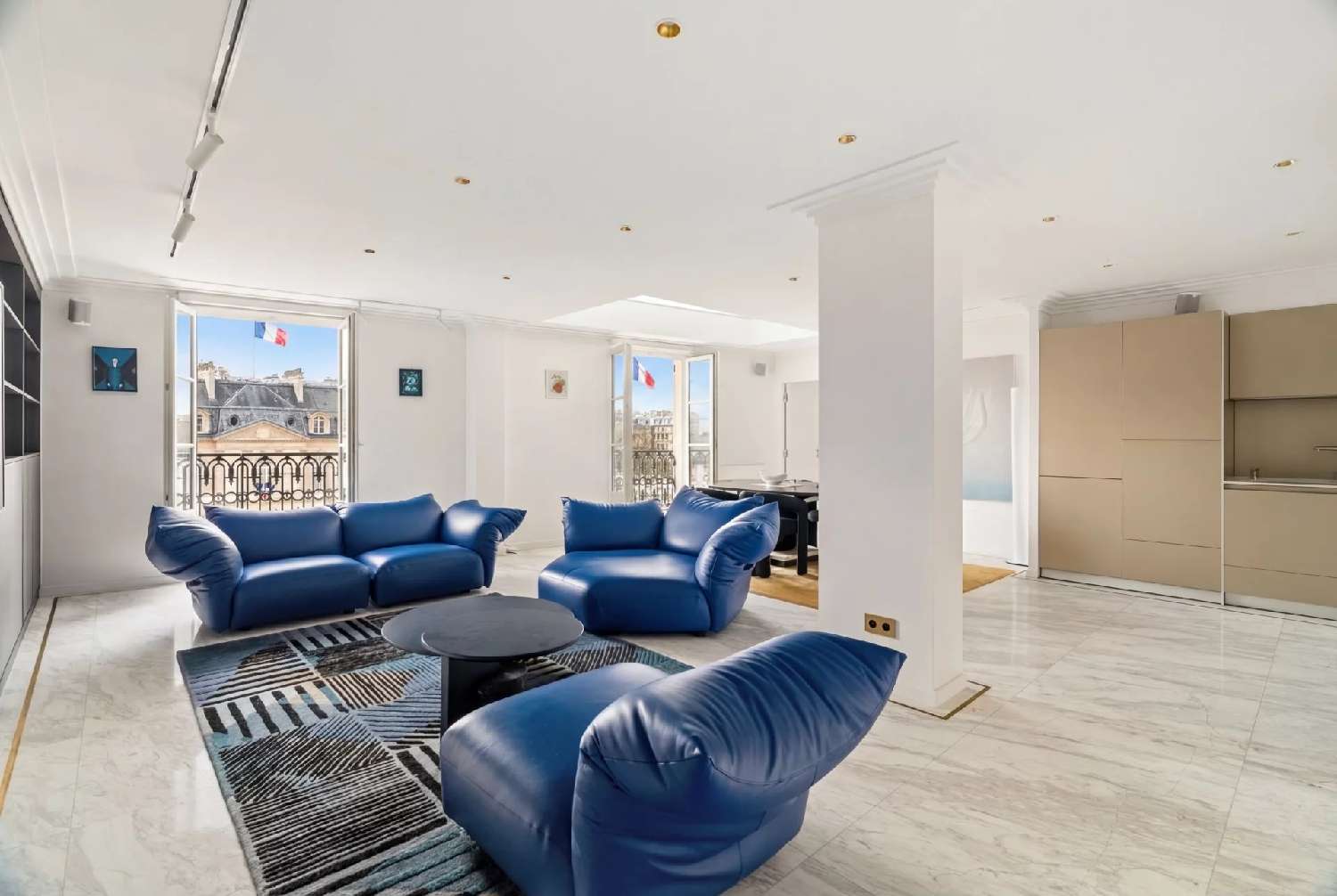  te koop appartement Paris 17e Arrondissement Parijs (Seine) 2