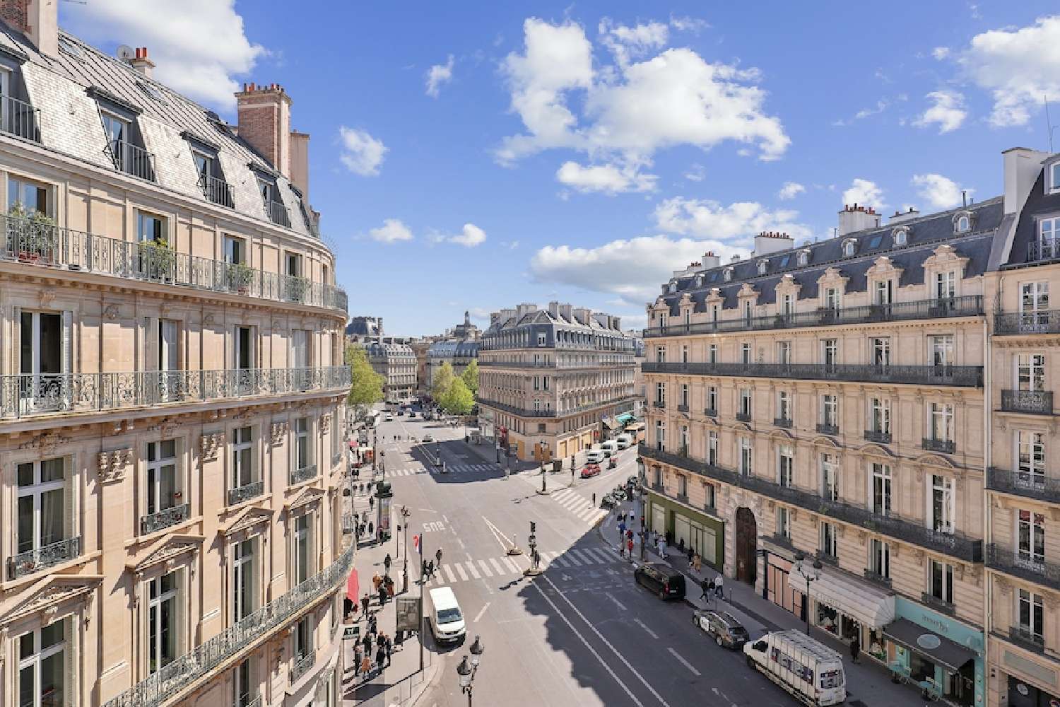  te koop appartement Paris 1er Arrondissement Parijs (Seine) 2