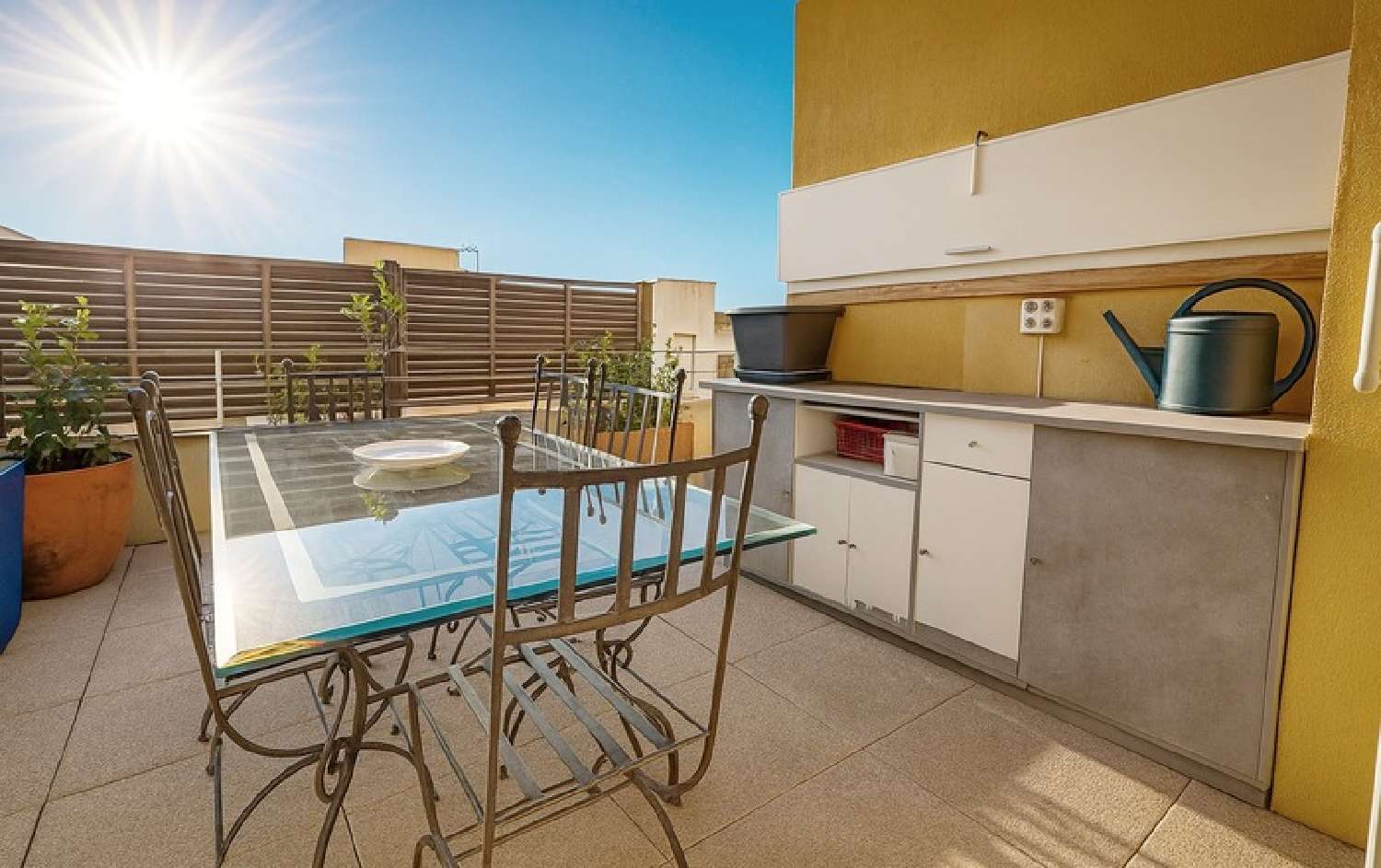  à vendre appartement Salon-de-Provence Bouches-du-Rhône 2