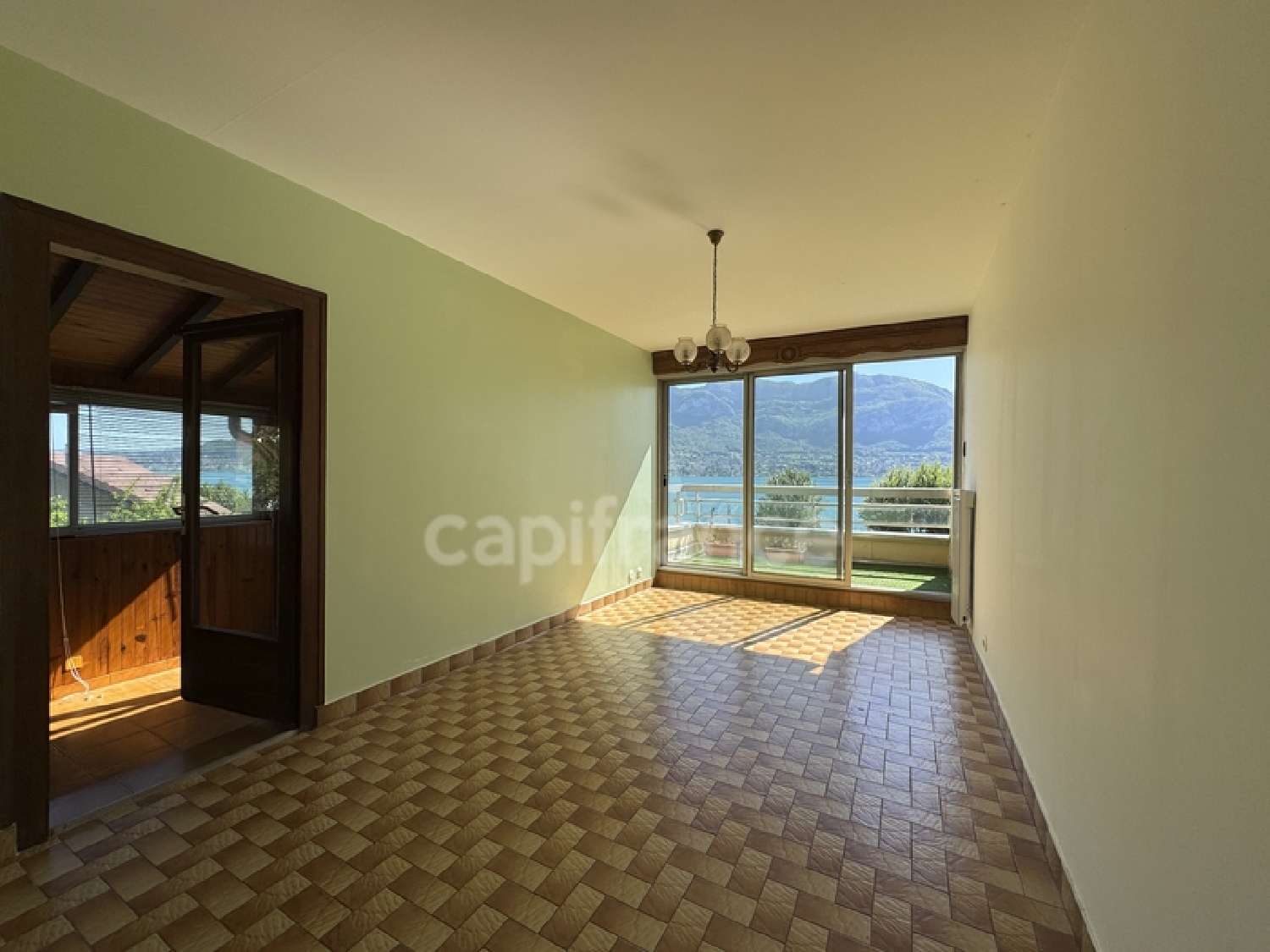  te koop appartement Sévrier Haute-Savoie 2