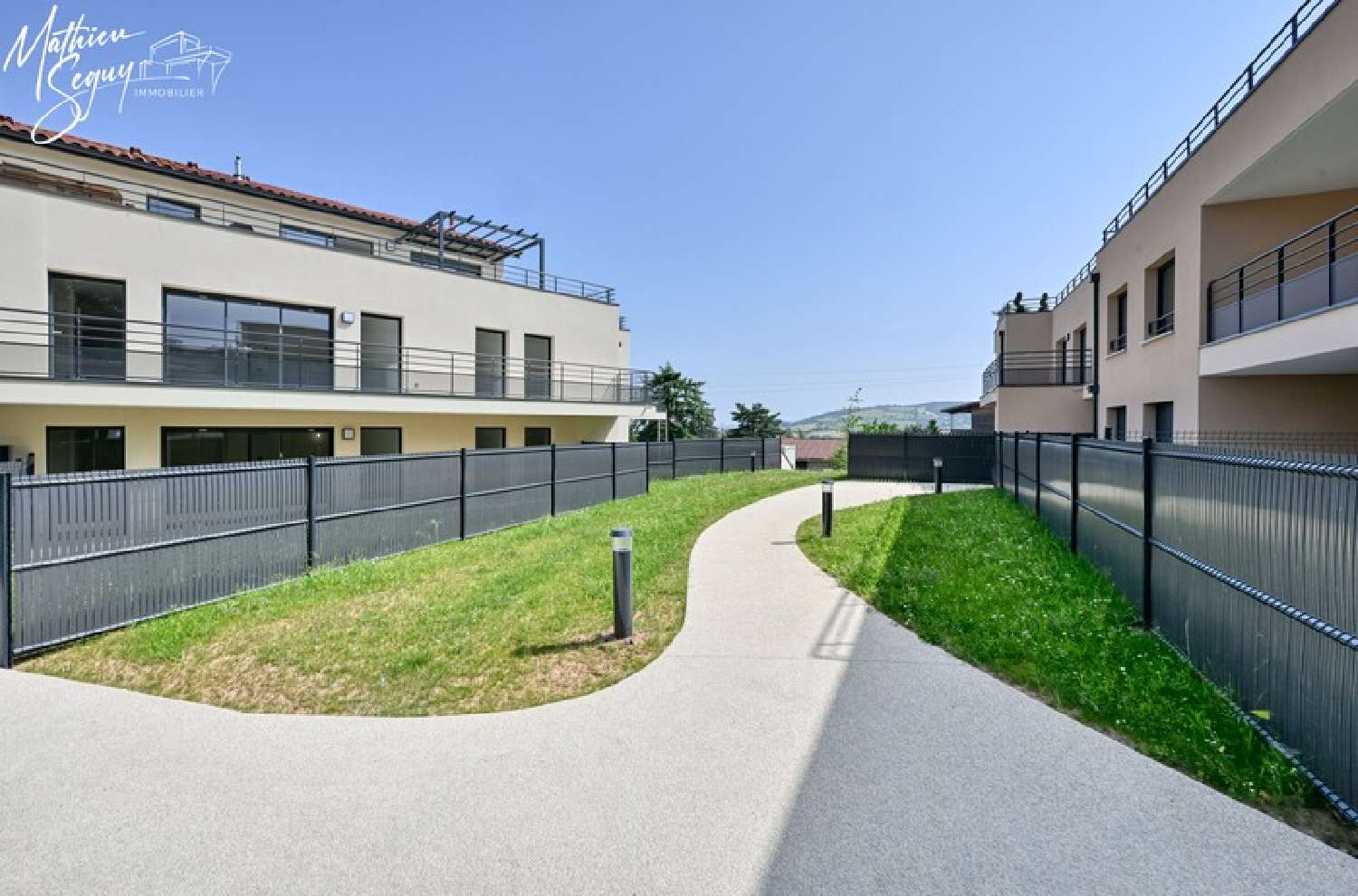  te koop appartement Vaugneray Rhône 1