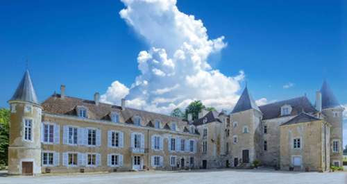 Avallon Yonne kasteel foto 7227860