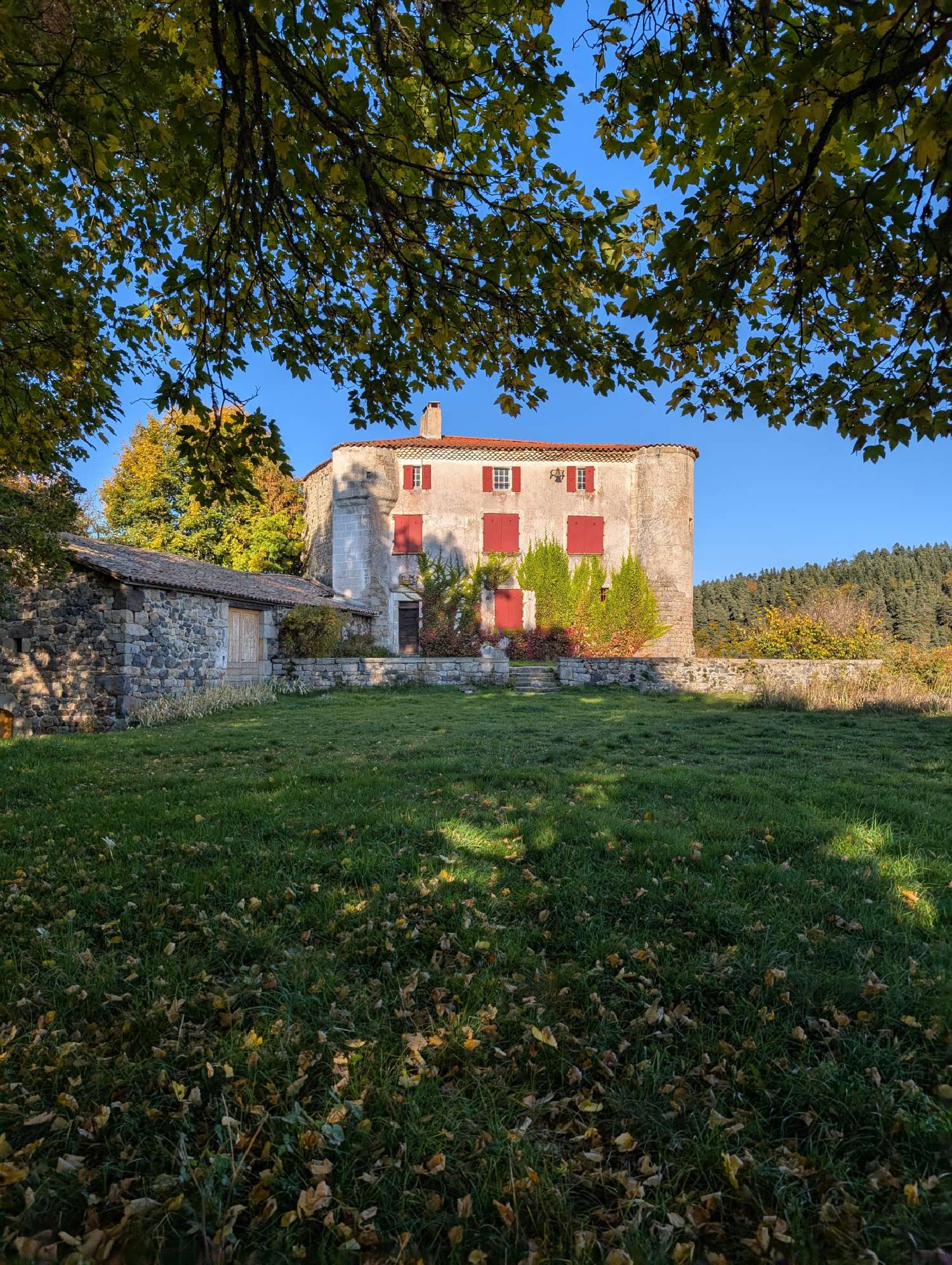  te koop kasteel Coucouron Ardèche 7
